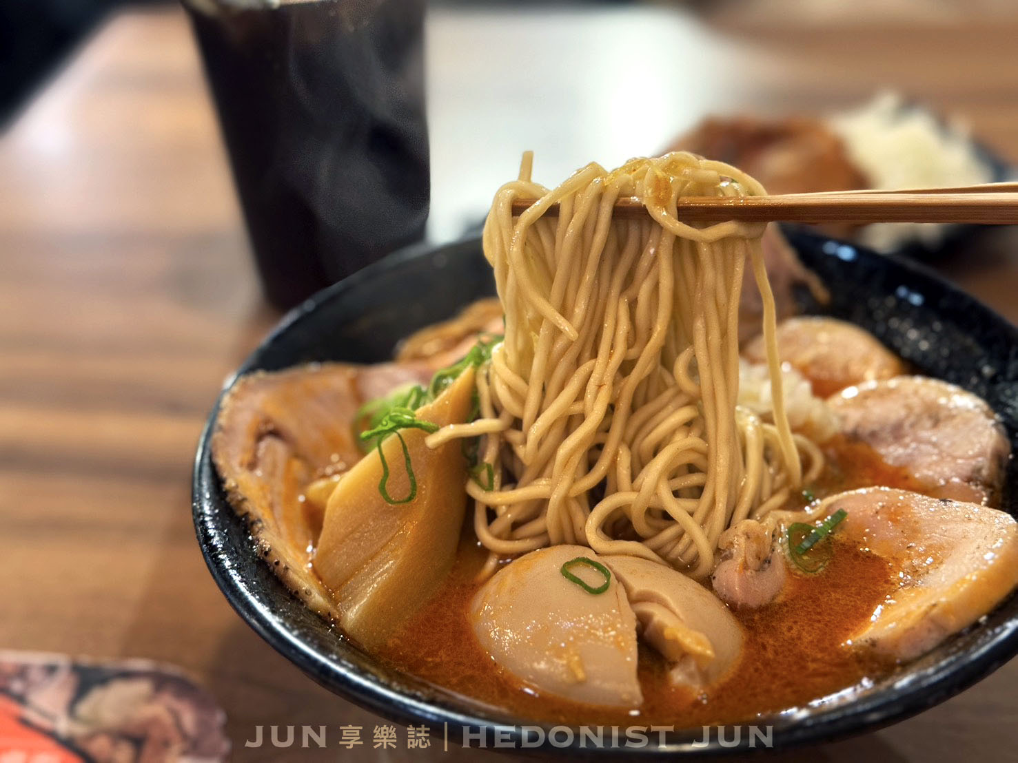 《台北‧信義》五之神製作所 台灣-濃厚蝦味拉麵愛好者的一碗入魂