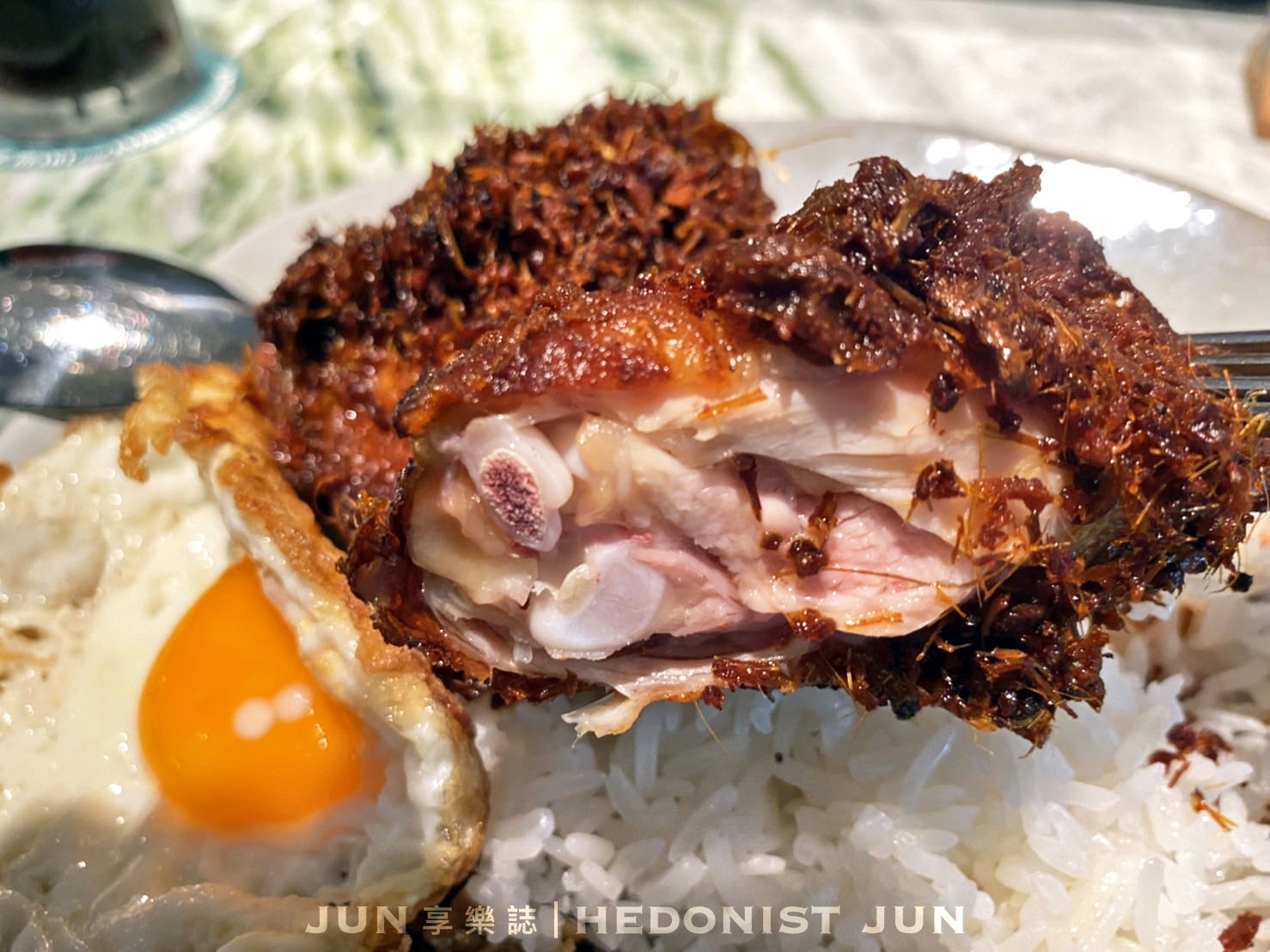 【新加坡甘榜格南】The Coconut Club椰子俱樂部(附菜單)Nasi Lemak界的LV 感受辣死你媽的迷人魅力吧! - 第23張圖