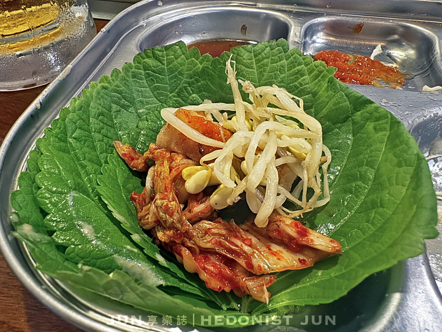 《台北‧松山》VEGETEJIYA 菜豚屋八德店-吃肉包菜清爽無負擔 動口不動手專人服務 - 第30張圖