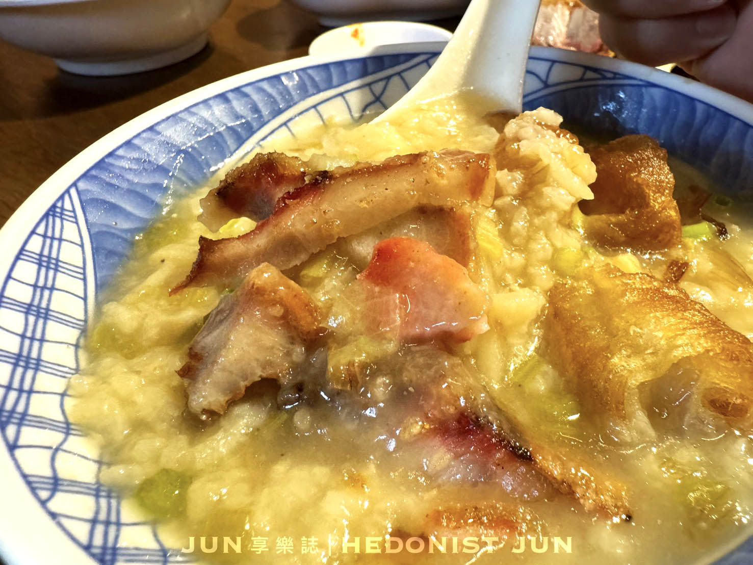 《台中‧南屯》台客燒肉粥(五權店)-咱台灣人的古早味!必比登連年推介 - 第15張圖