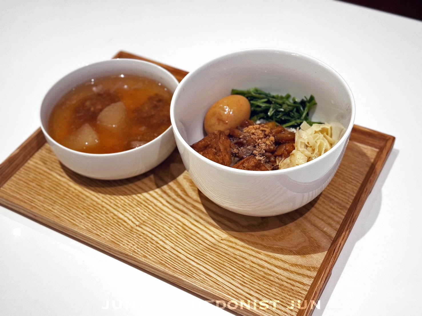 《台北‧松山》滷肉飯店-當設計師賣起滷肉飯 誰說小吃不能優雅品嚐? - 第2張圖