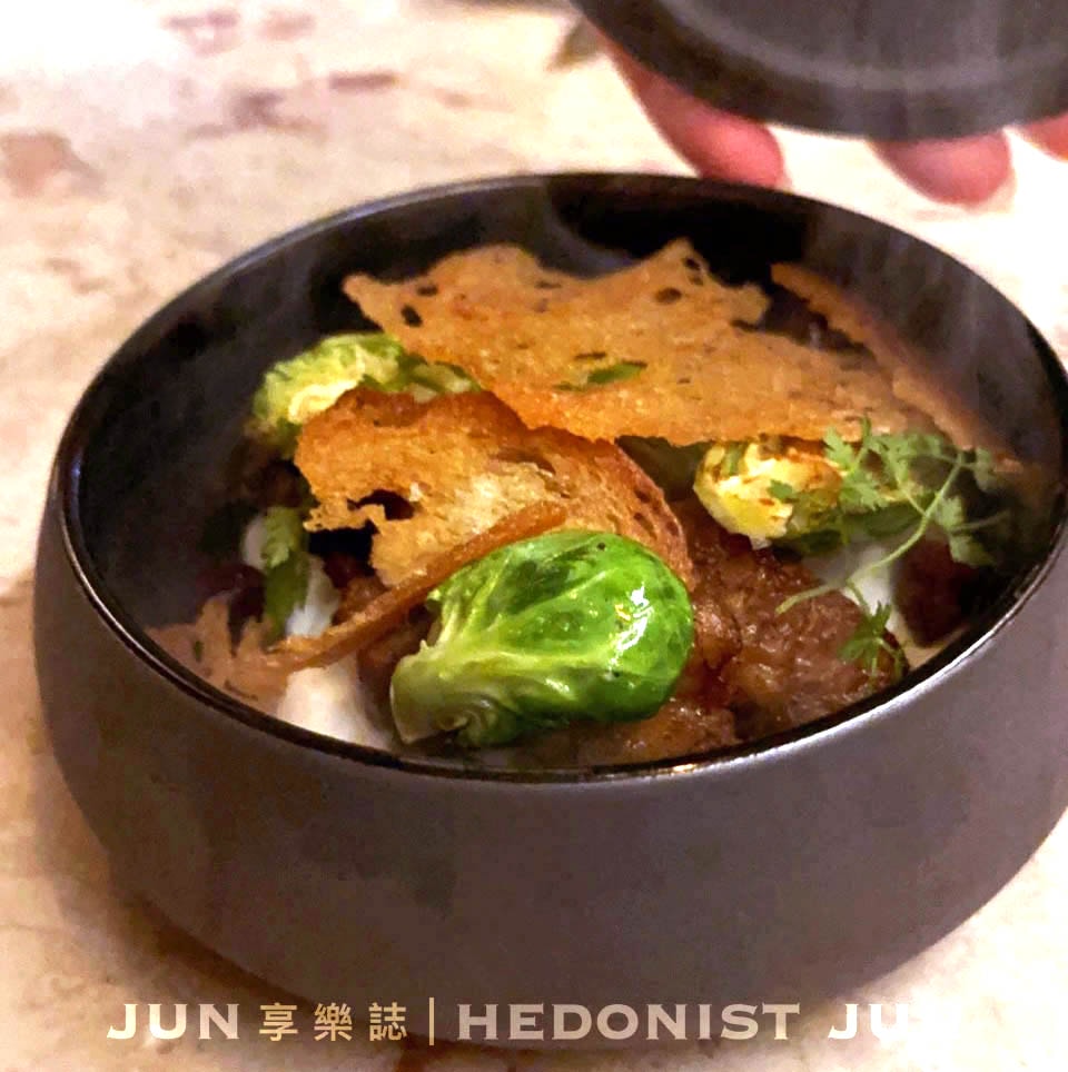 《台北‧大安》Ochre Grill & Bar|瑪黑餐酒 光復店-氤氳炭燻人間煙火 法式細膩內斂餐酒 - 第29張圖