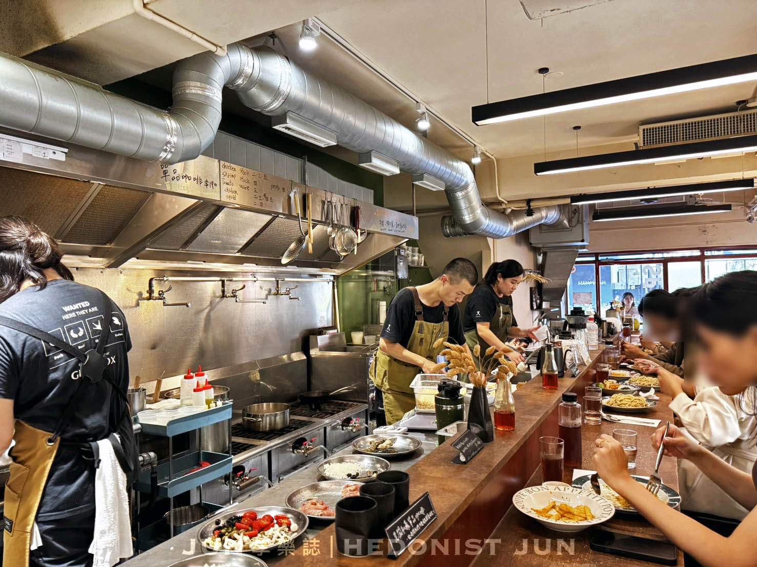 《台北‧松山》又一間商行SPAGHETTI-清炒系義大利麵食境秀!廚房餐桌零距離 - 第9張圖