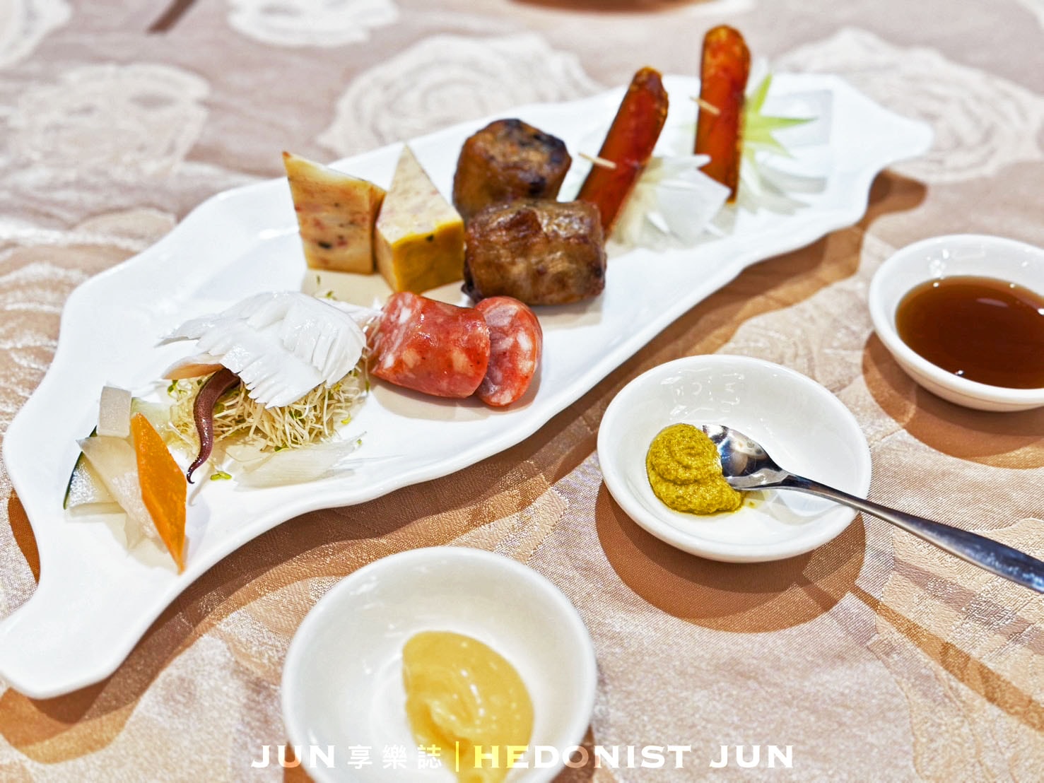 《台南‧中西》阿霞飯店(台南店)-今晚霞霞啊~府城80年辦桌手路菜 扛起台菜金字招牌 - 第28張圖
