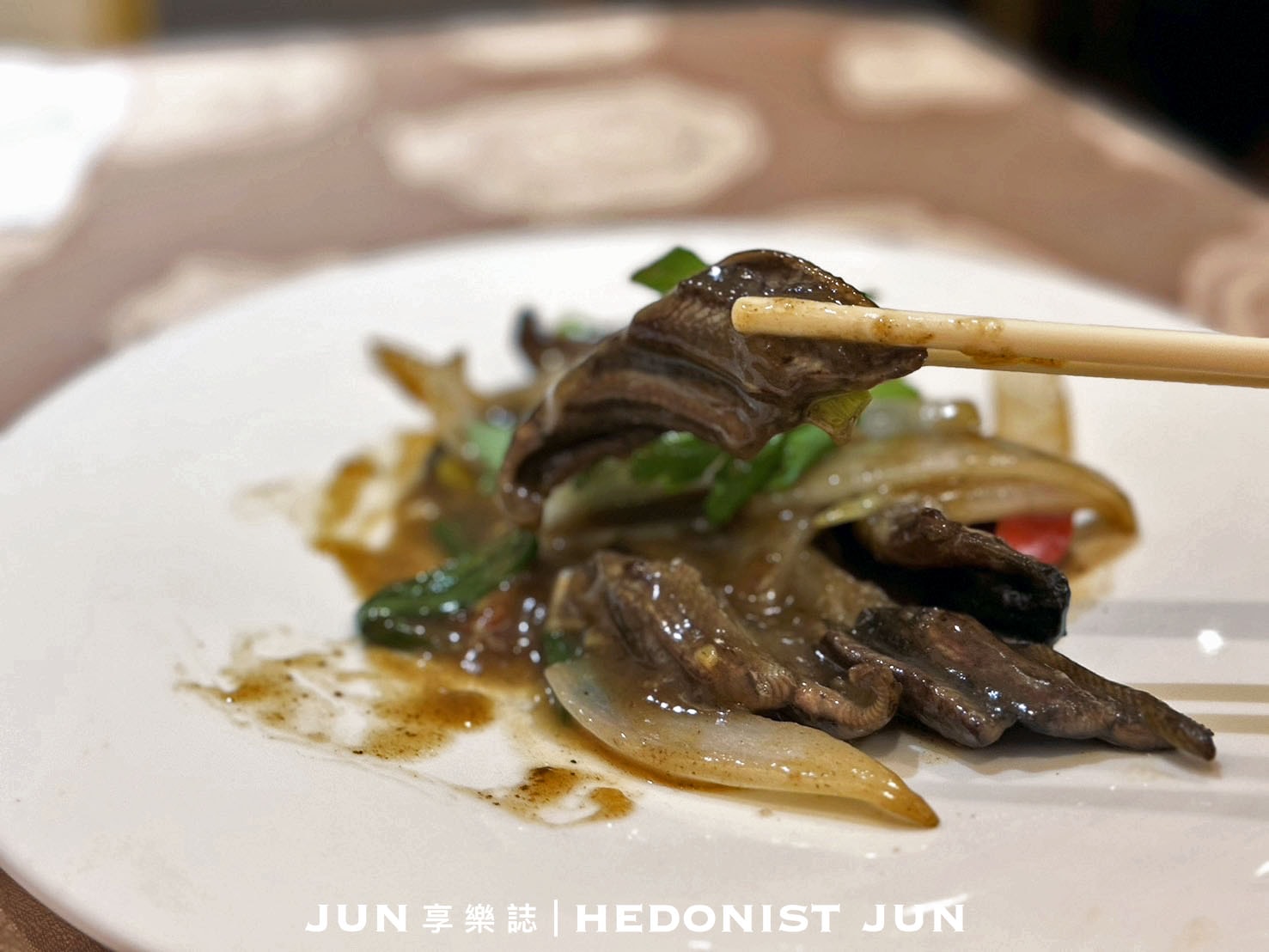 《台南‧中西》阿霞飯店(台南店)-今晚霞霞啊~府城80年辦桌手路菜 扛起台菜金字招牌 - 第37張圖