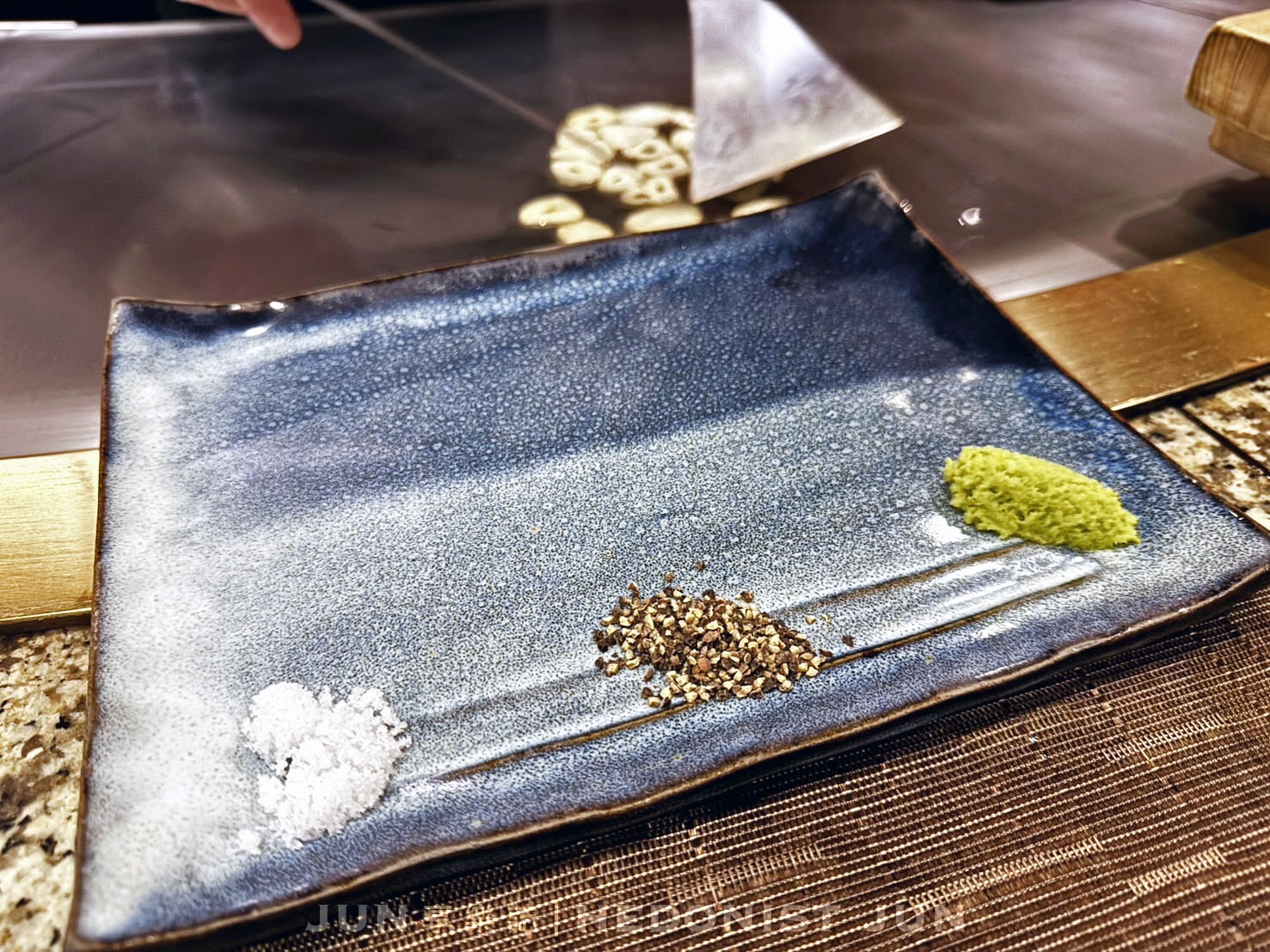 《神戶‧三宮》神戶牛排餐廳MOURIYA(總店)志玲姊姊也愛吃!品嚐神戶牛鐵板燒的極致 - 第22張圖