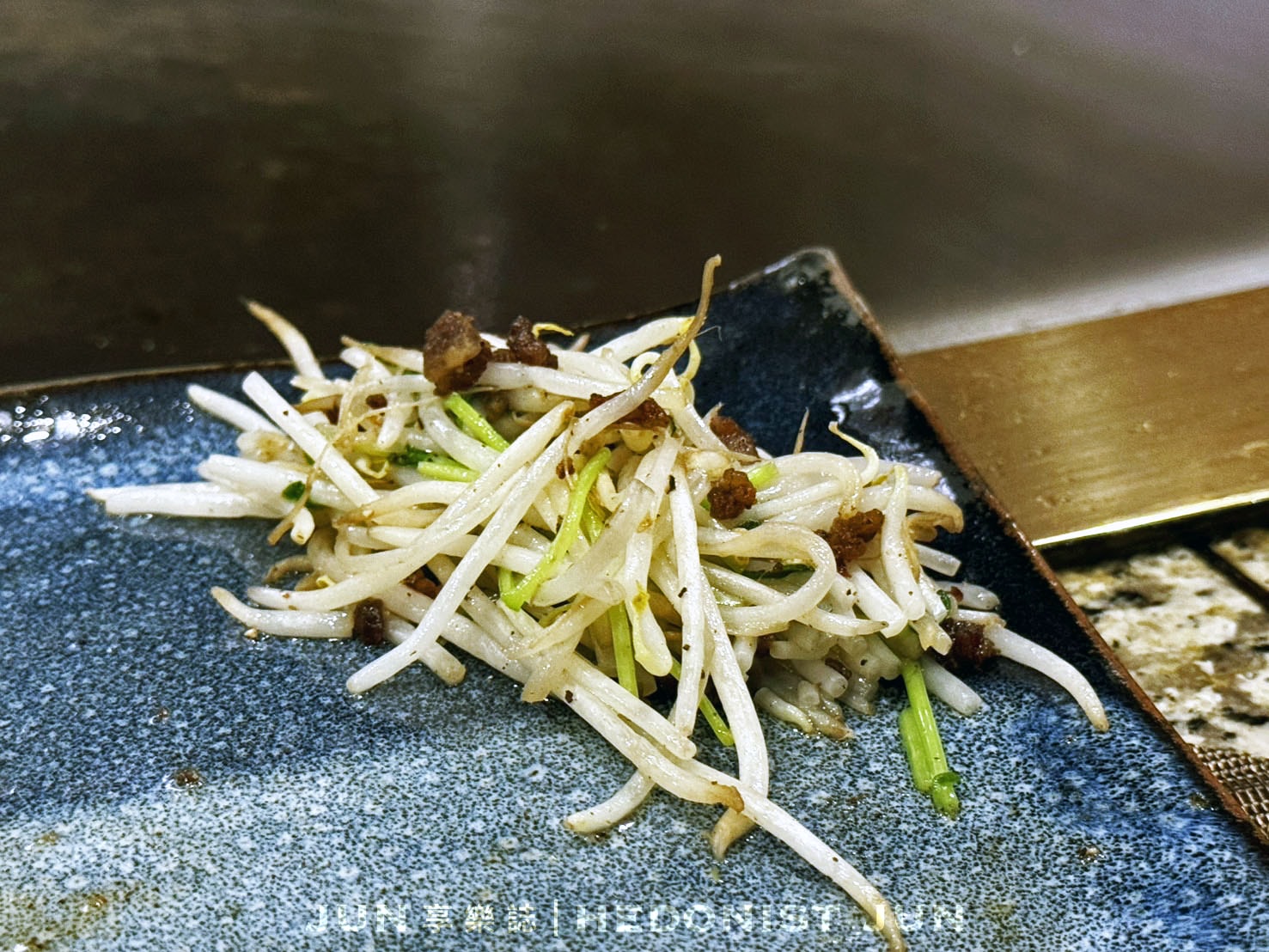 《神戶‧三宮》神戶牛排餐廳MOURIYA(總店)志玲姊姊也愛吃!品嚐神戶牛鐵板燒的極致 - 第46張圖
