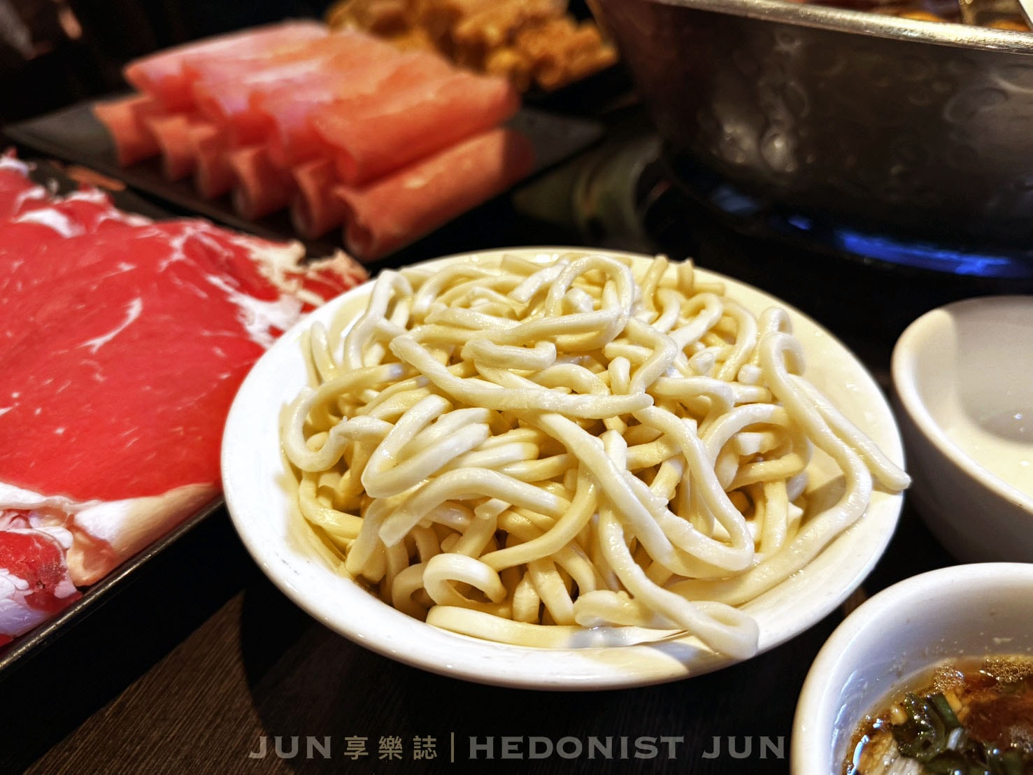 《台北‧大安》太和殿鴛鴦麻辣火鍋-跟著國際明星吃麻辣鍋!IU、玄彬訪台愛店就在這 - 第25張圖