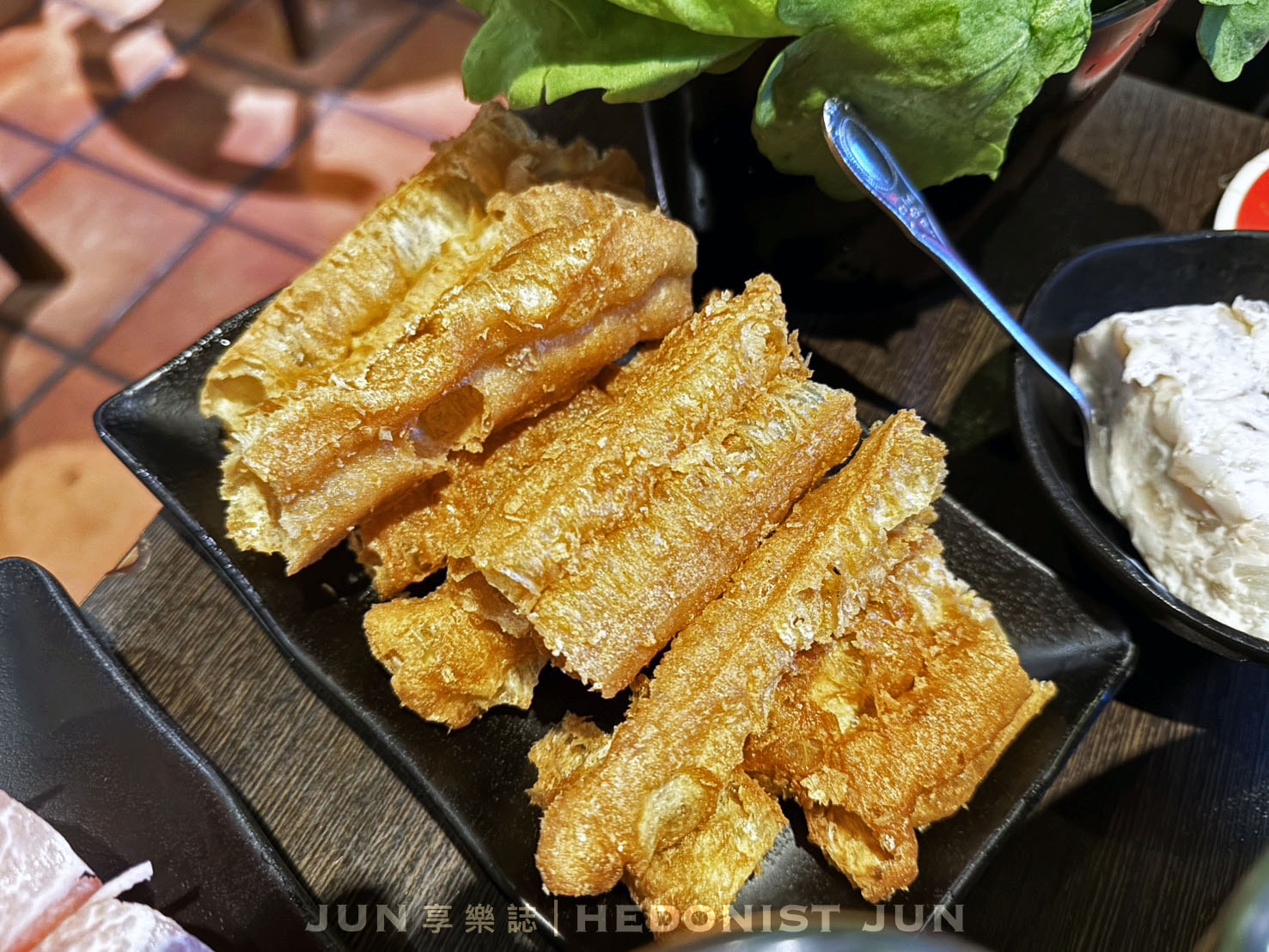 《台北‧大安》太和殿鴛鴦麻辣火鍋-跟著國際明星吃麻辣鍋!IU、玄彬訪台愛店就在這 - 第27張圖
