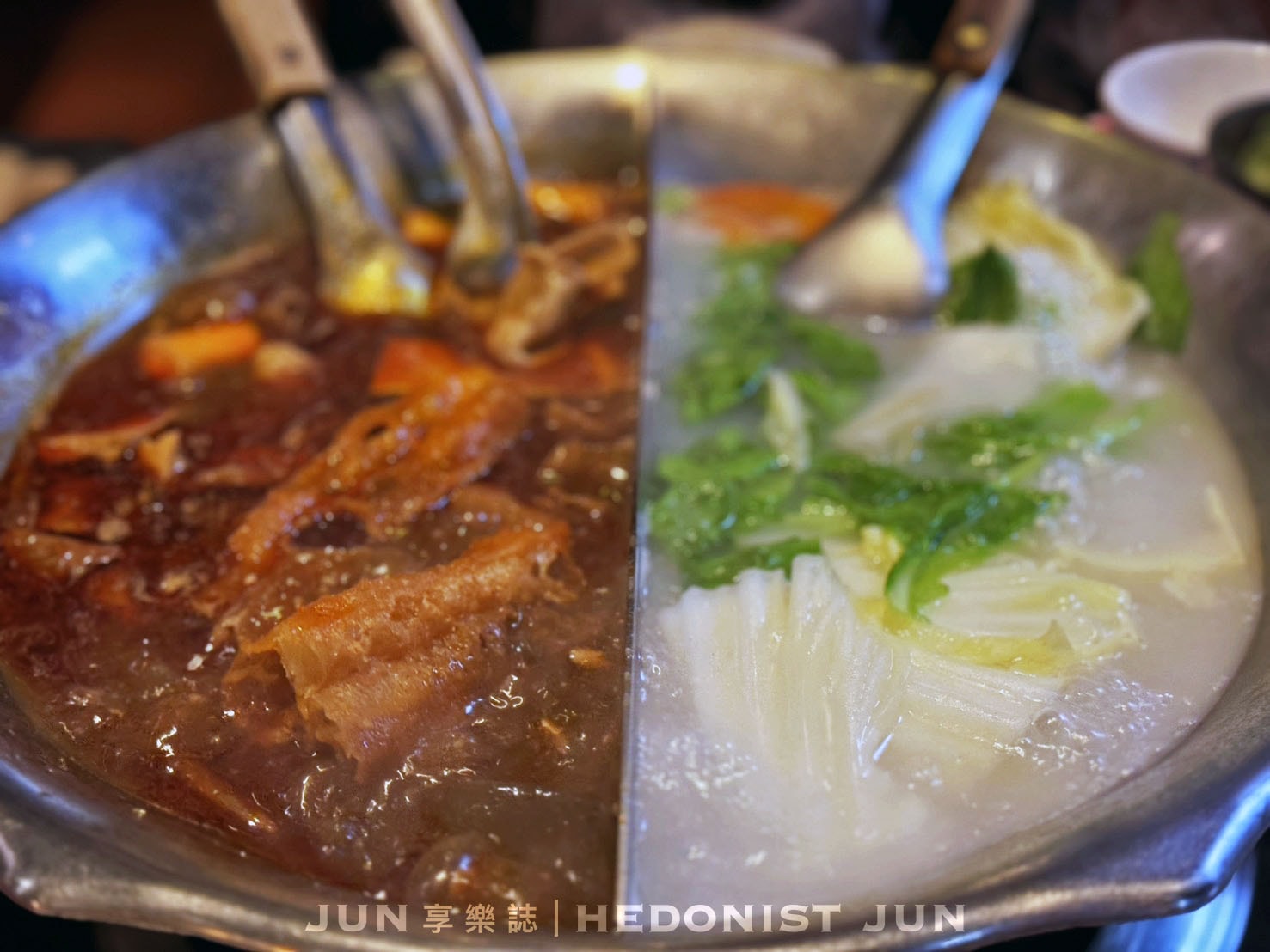 《台北‧大安》太和殿鴛鴦麻辣火鍋-跟著國際明星吃麻辣鍋!IU、玄彬訪台愛店就在這 - 第28張圖