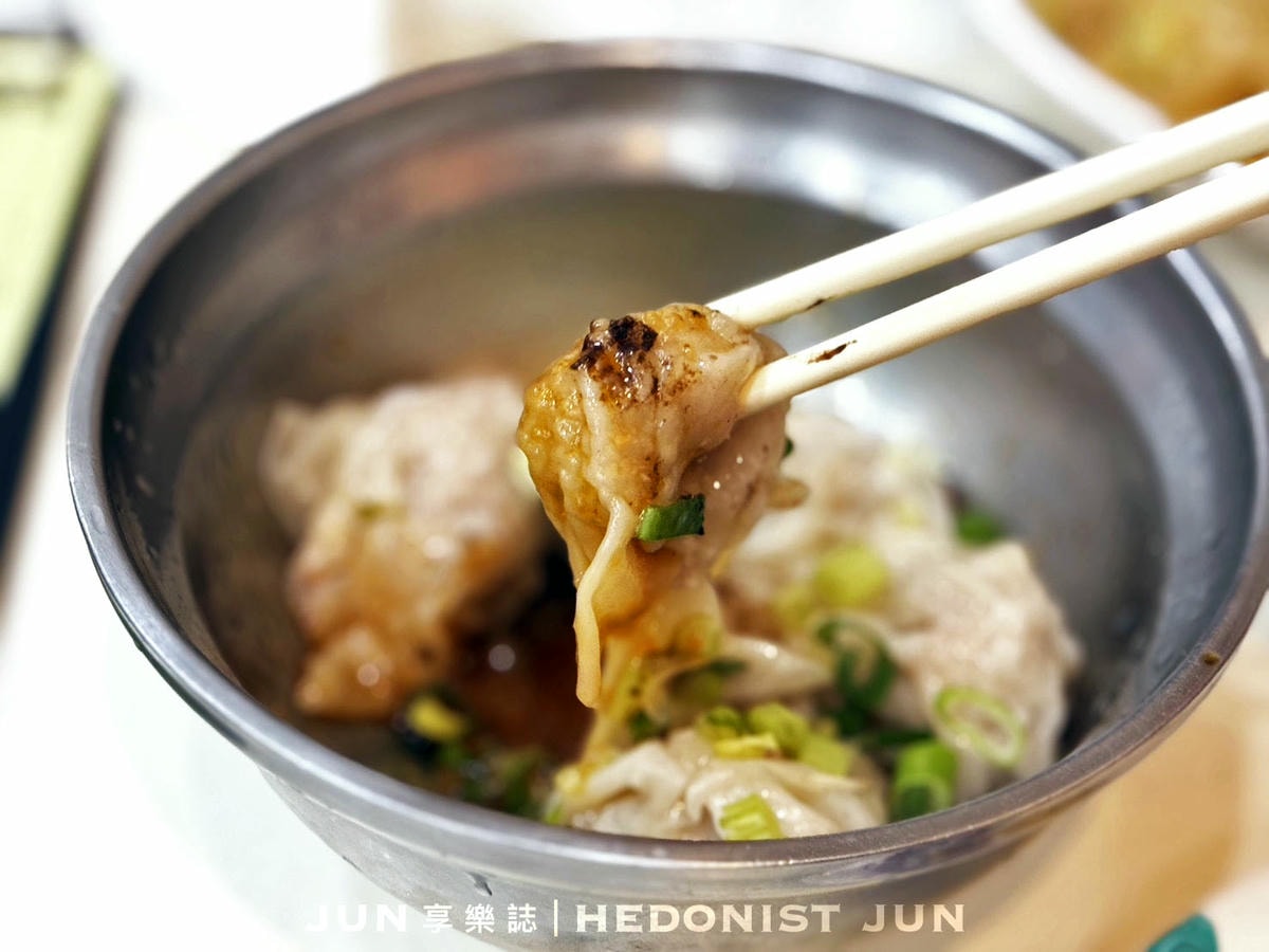 《新北‧三重》古早味小吃店-爆炒豬油香!三重在地人不張揚的家常食堂 - 第15張圖