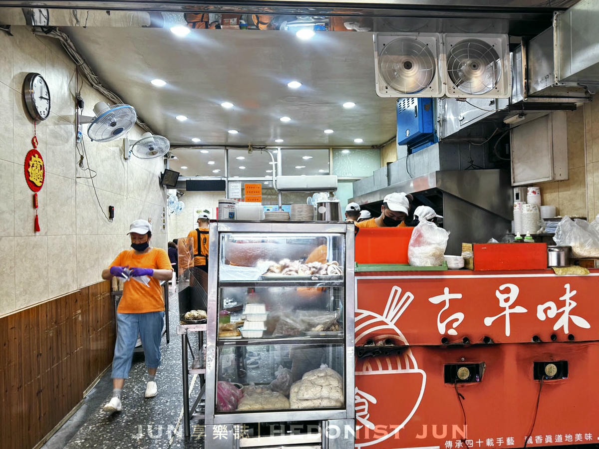 《新北‧三重》古早味小吃店-爆炒豬油香!三重在地人不張揚的家常食堂 - 第26張圖