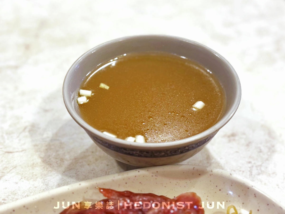 《台北‧大安》強記港式小館-燒肉燒鴨腿有夠難搶 香港人也愛油亮飄香 - 第28張圖