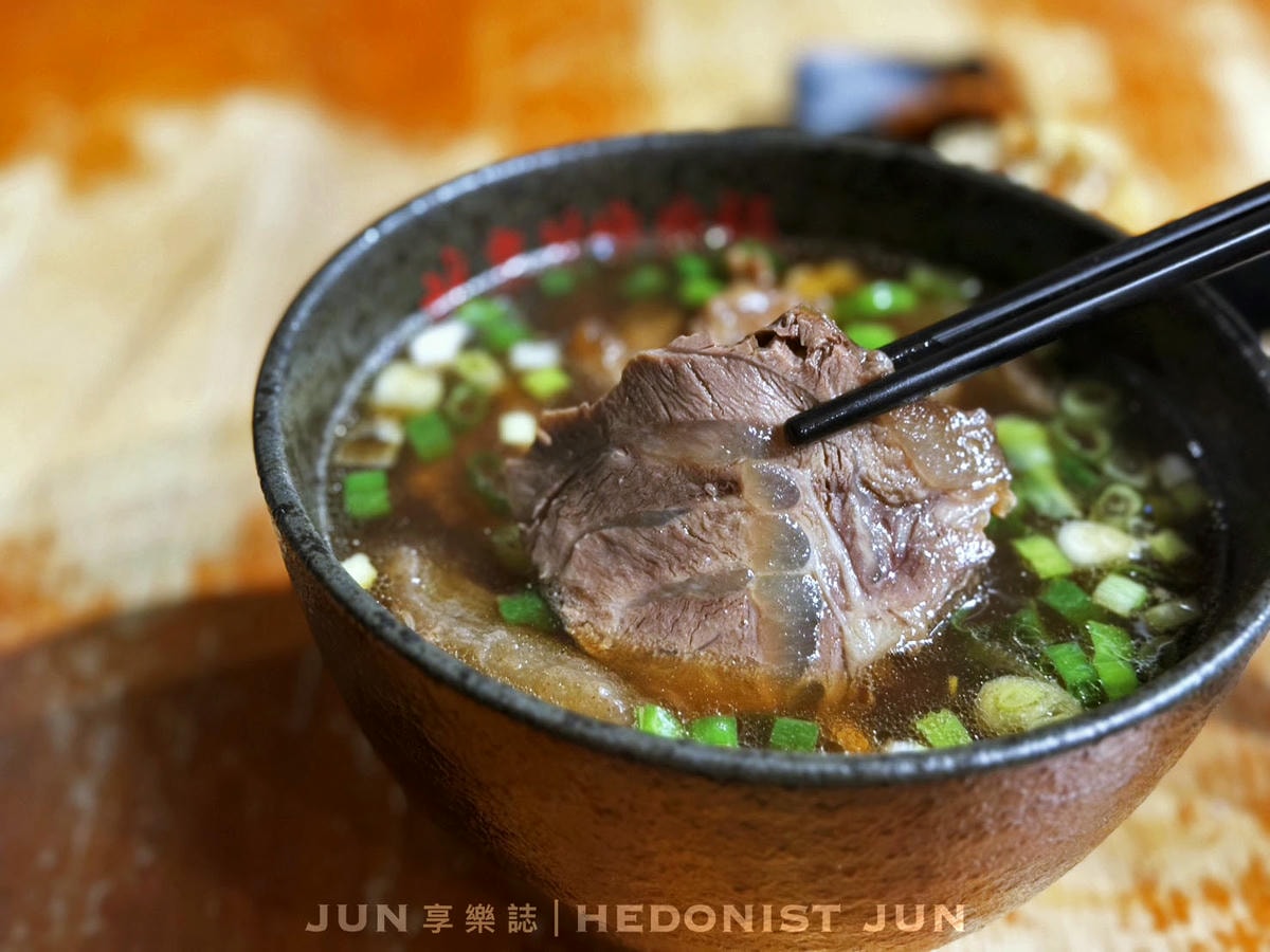 《台北‧中山》林東芳牛肉麵-半筋半肉超人氣牛肉麵 飄香數十年最對味! - 第20張圖