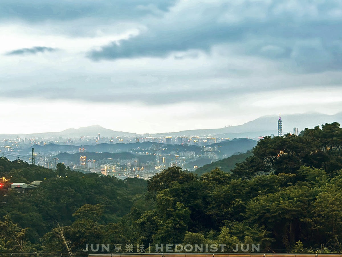 《台北‧文山》目覺北城-貓空嶄新景觀餐廳 東西好吃價格合理&坐擁無敵風景 - 第19張圖