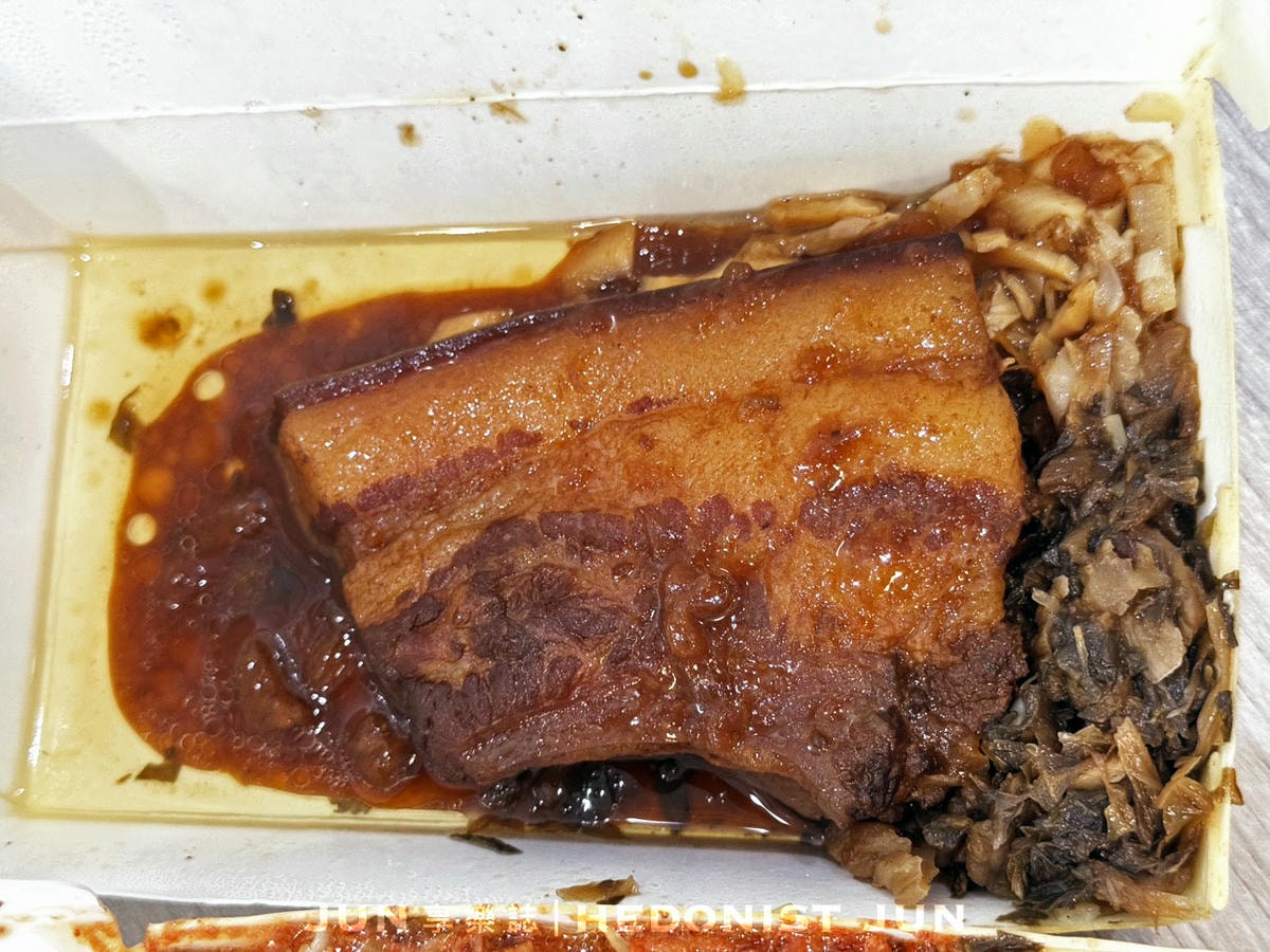 《台中‧西區》阿彰飯擔-綿軟柔情紅槽肉、爌肉 老字號飯擔超搶手! - 第14張圖