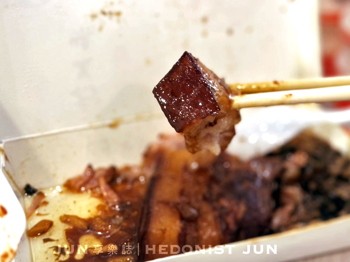 《台中‧西區》阿彰飯擔-綿軟柔情紅槽肉、爌肉 老字號飯擔超搶手! - 第16張圖