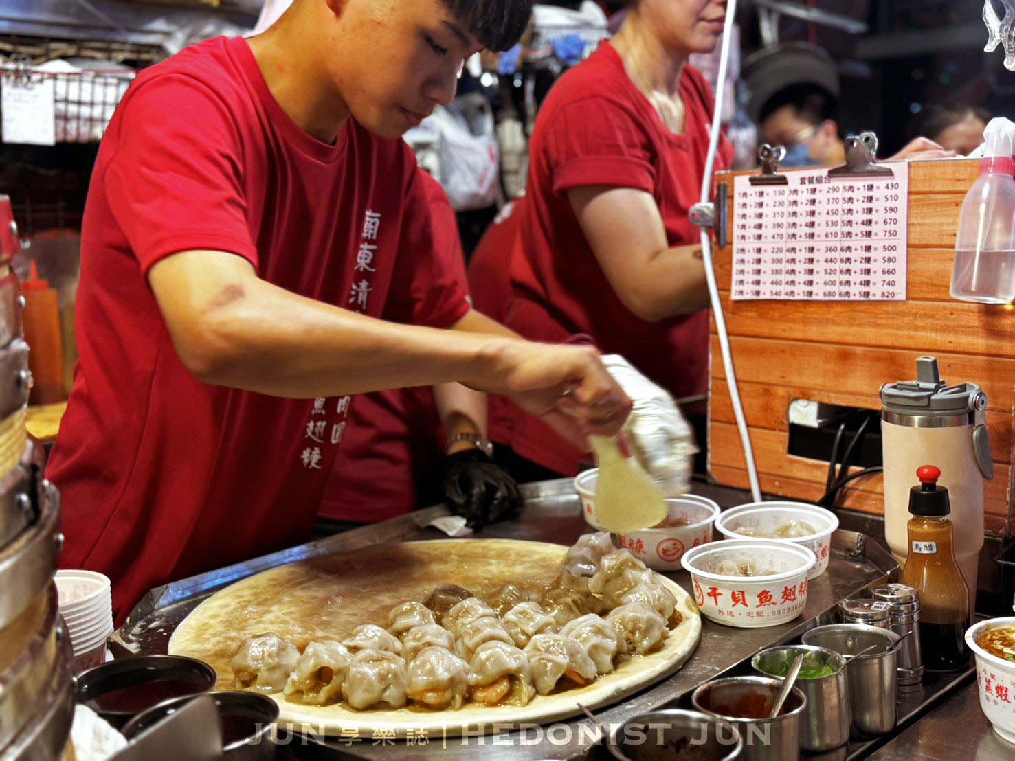《台中‧豐原》廟東清蒸蝦仁肉圓-包進整尾鮮蝦清蒸肉圓 內行都會「來一組」 - 第25張圖