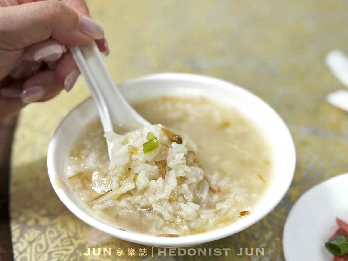 《台中‧南區》萬家黑白切-台中最內行的宵夜!簡單迷人難以忘懷 - 第19張圖