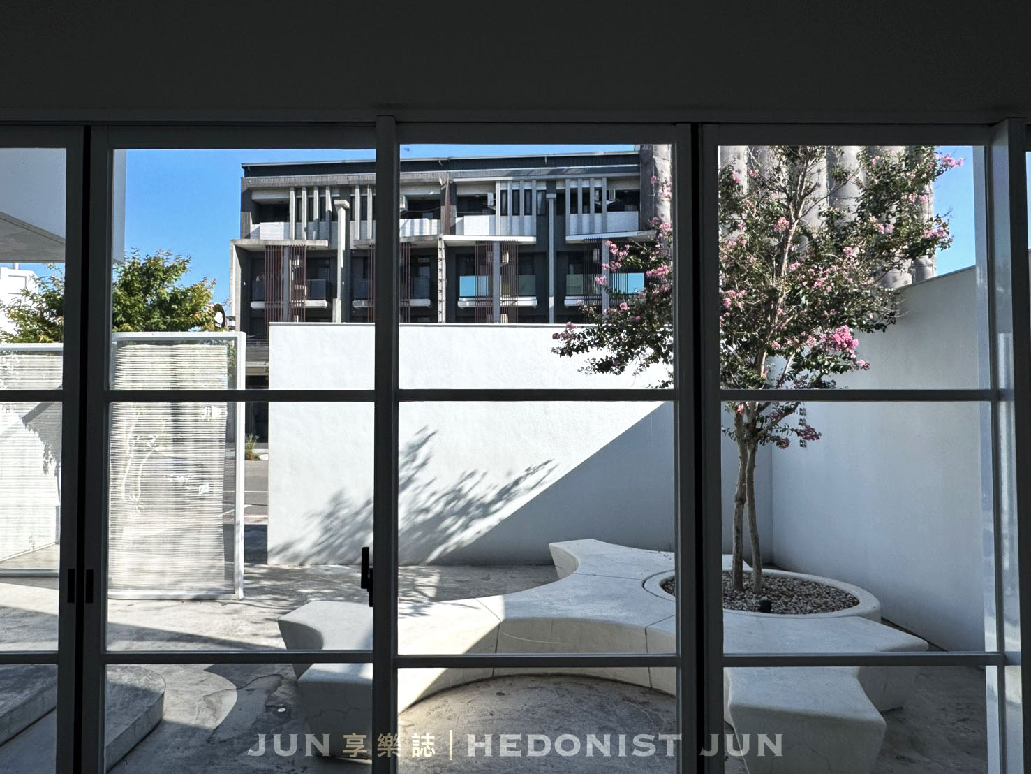 《台中‧北屯》Les aqua 水相餐聚苑-不只是網美店!餐點服務、純白唯美建築大驚艷 - 第28張圖