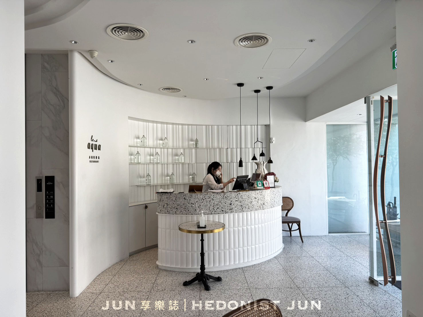《台中‧北屯》Les aqua 水相餐聚苑-不只是網美店!餐點服務、純白唯美建築大驚艷 - 第11張圖