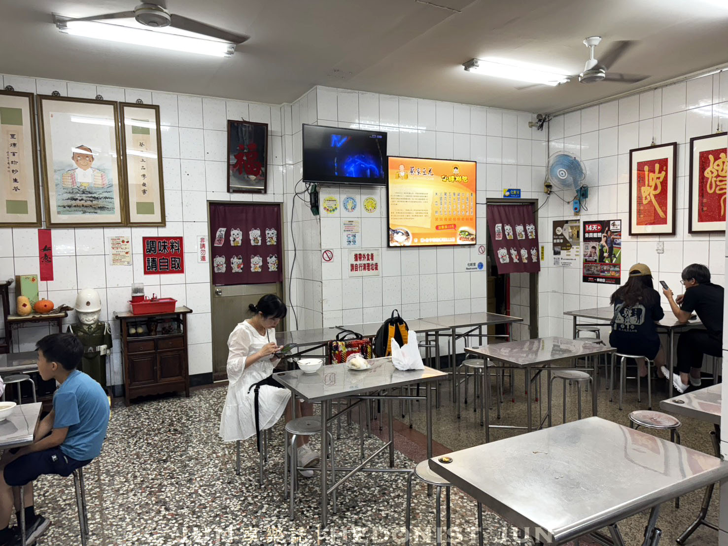 《台中‧南區》蔡家豆花/小胖刈包-呷完夜市的那抹甜 台中忠孝路夜市30年老店 - 第11張圖
