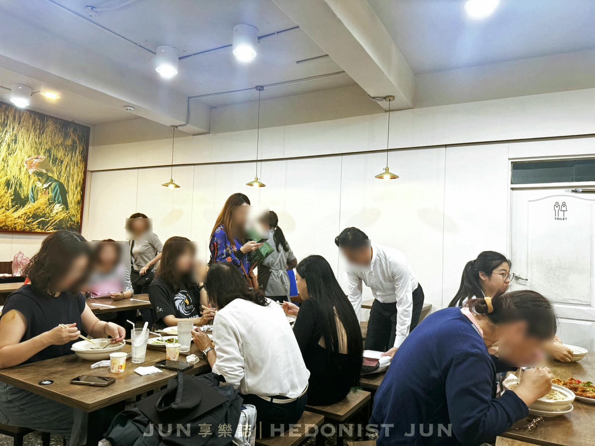 《台北‧文山》滇味廚房(政大店)-政大老字號雲南小吃 大薄片涼拌米線平價好食！