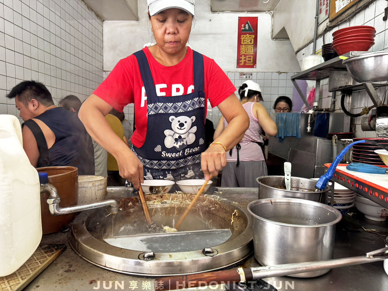 《基隆‧仁愛》三角窗麵擔-雋永耐吃港都老字號 乾麵餛飩湯簡單美味 - 第6張圖
