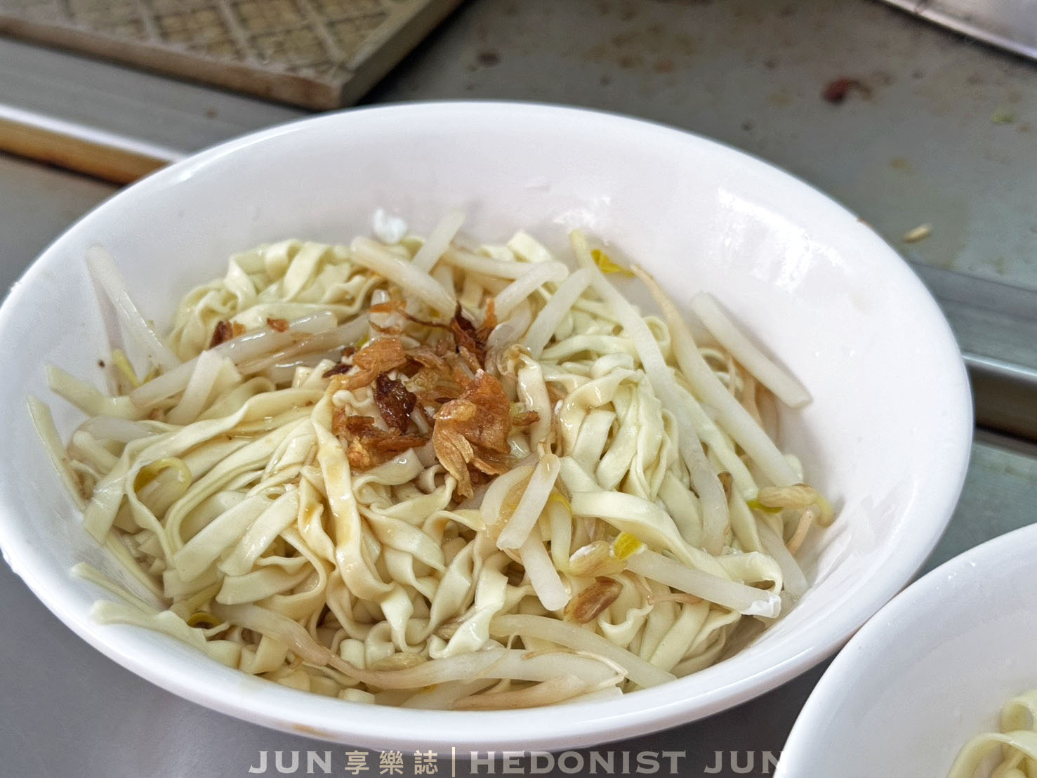《基隆‧仁愛》三角窗麵擔-雋永耐吃港都老字號 乾麵餛飩湯簡單美味 - 第14張圖