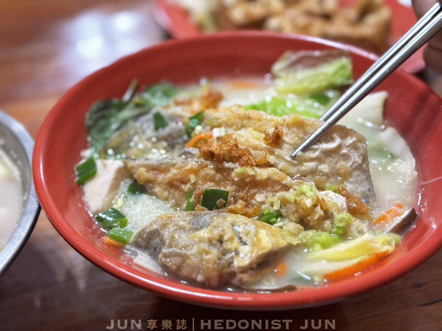 《新北‧瑞芳》炭井臭豆腐店-藏身八斗子海岸人氣名店 白鯧、透抽米粉鮮美入味 - 第19張圖