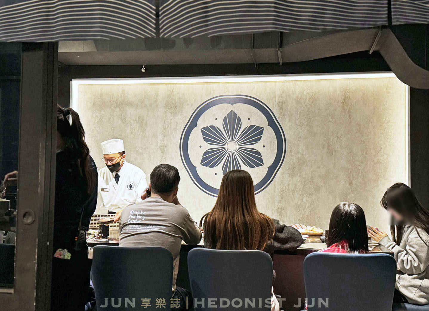 《台北‧信義》明水然・樂(信義松菸店)-高貴不貴無菜單鐵板燒可以試試 - 第12張圖