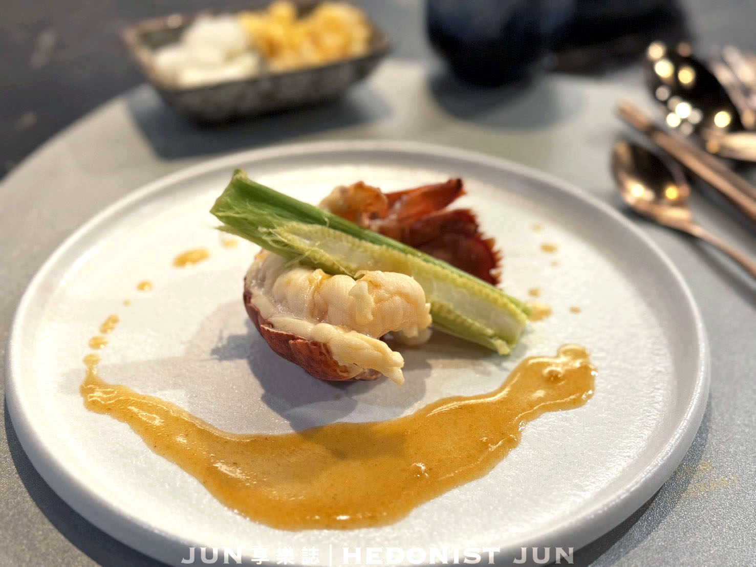 《台北‧信義》明水然・樂(信義松菸店)-高貴不貴無菜單鐵板燒可以試試 - 第47張圖