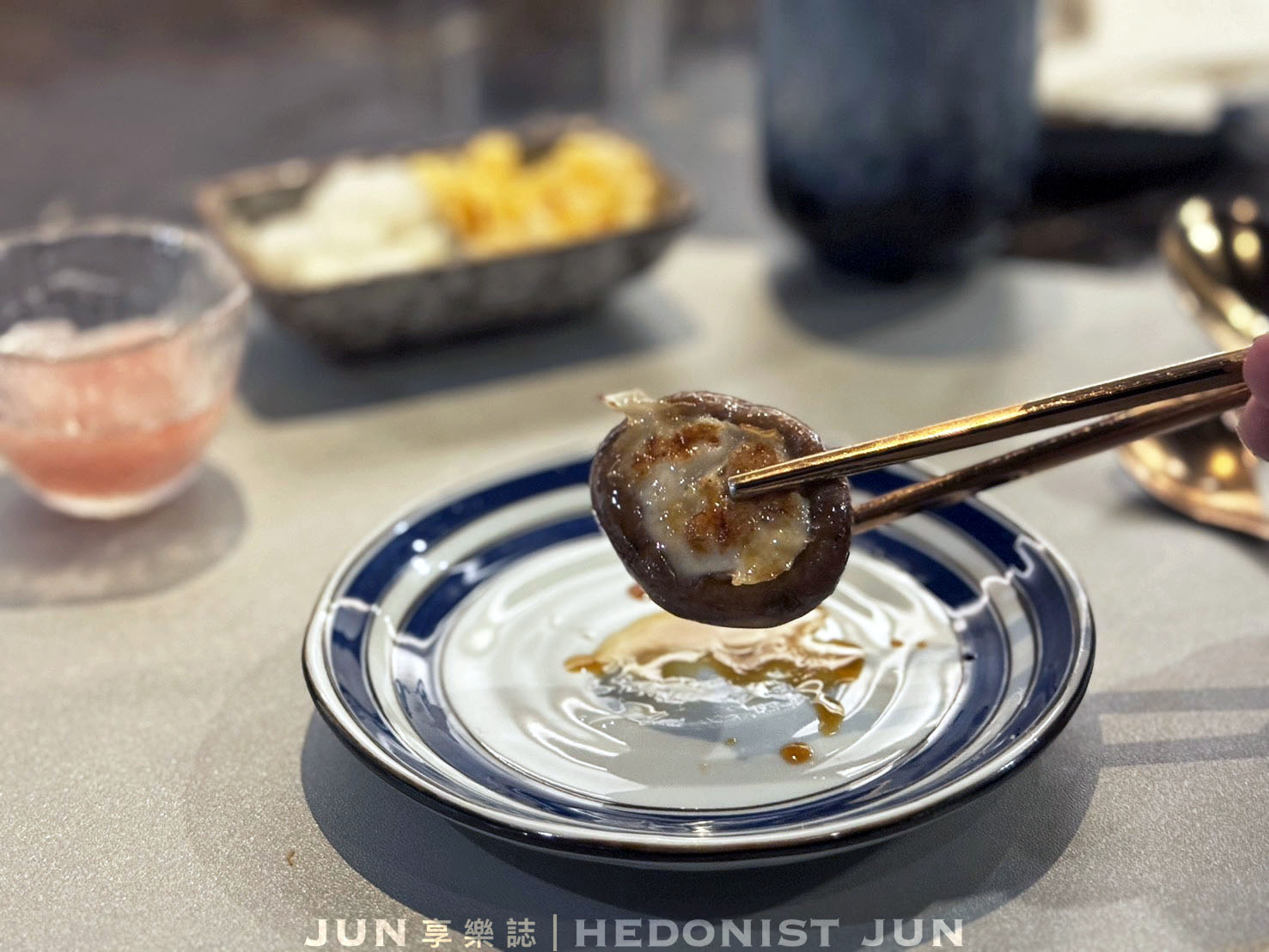 《台北‧信義》明水然・樂(信義松菸店)-高貴不貴無菜單鐵板燒可以試試 - 第52張圖