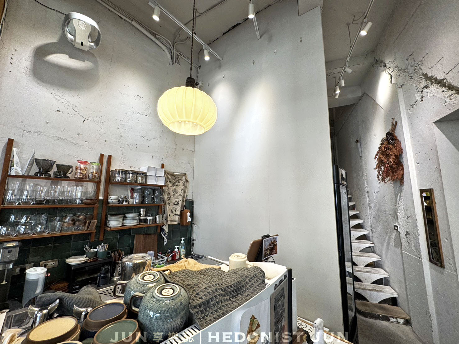 《基隆‧仁愛》安樓咖啡Enzo Cafe-石磚花窗摩登浪漫 基隆廟口老宅咖啡 - 第18張圖