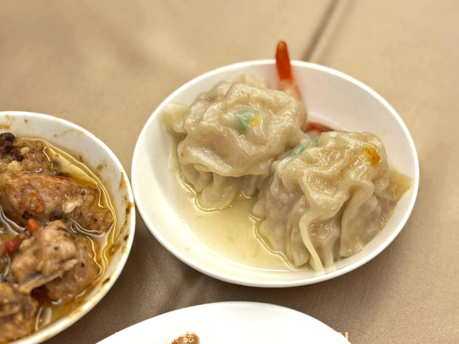 《台北‧松山》兄弟大飯店(梅花廳)-少見經典港點餐車 老飯店的老派港式酒樓 - 第23張圖