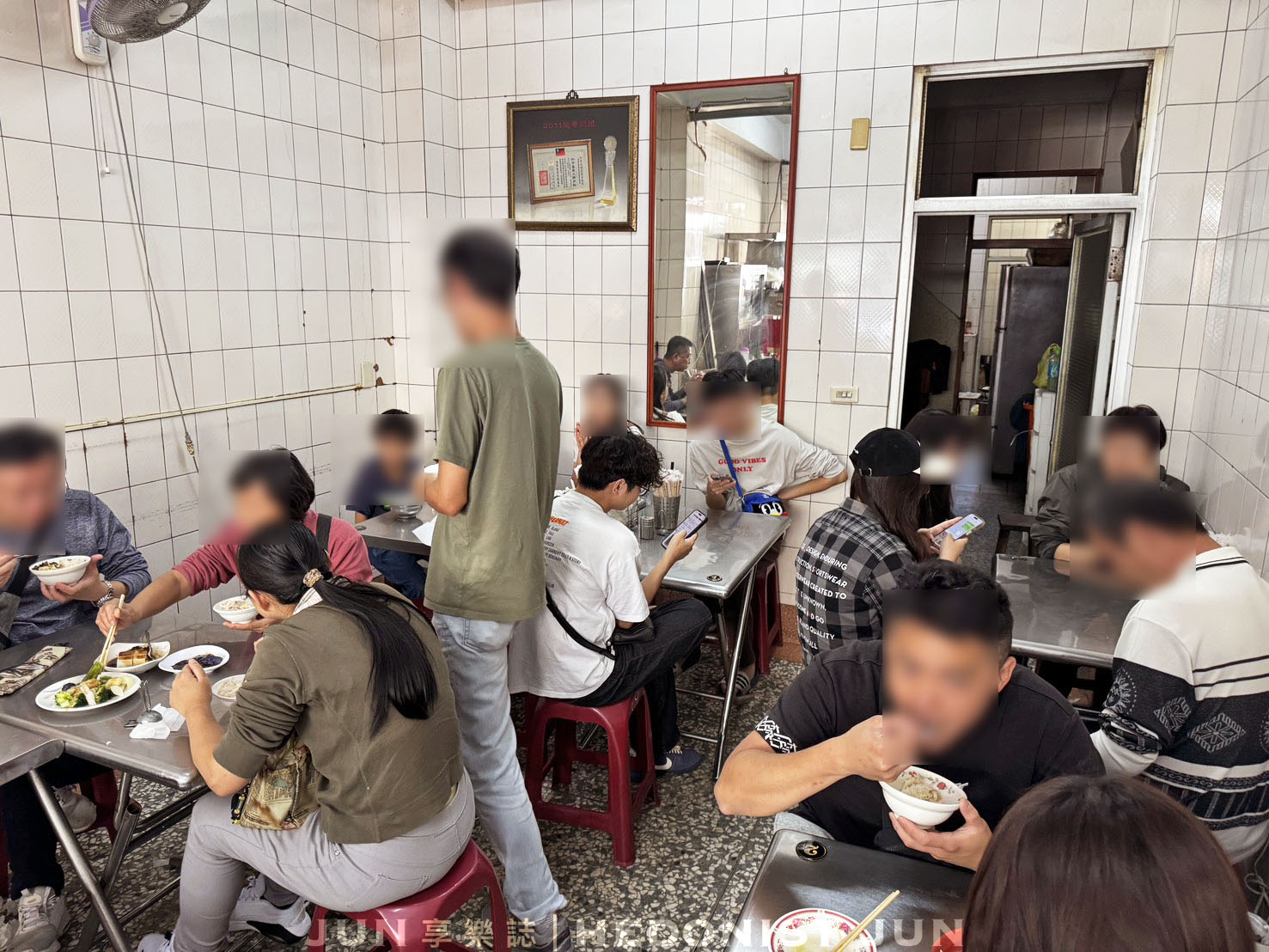 《嘉義‧東區》和平火雞肉飯-舒肥雞肉飯軟嫩多汁 40年老店嘉義必吃! - 第16張圖