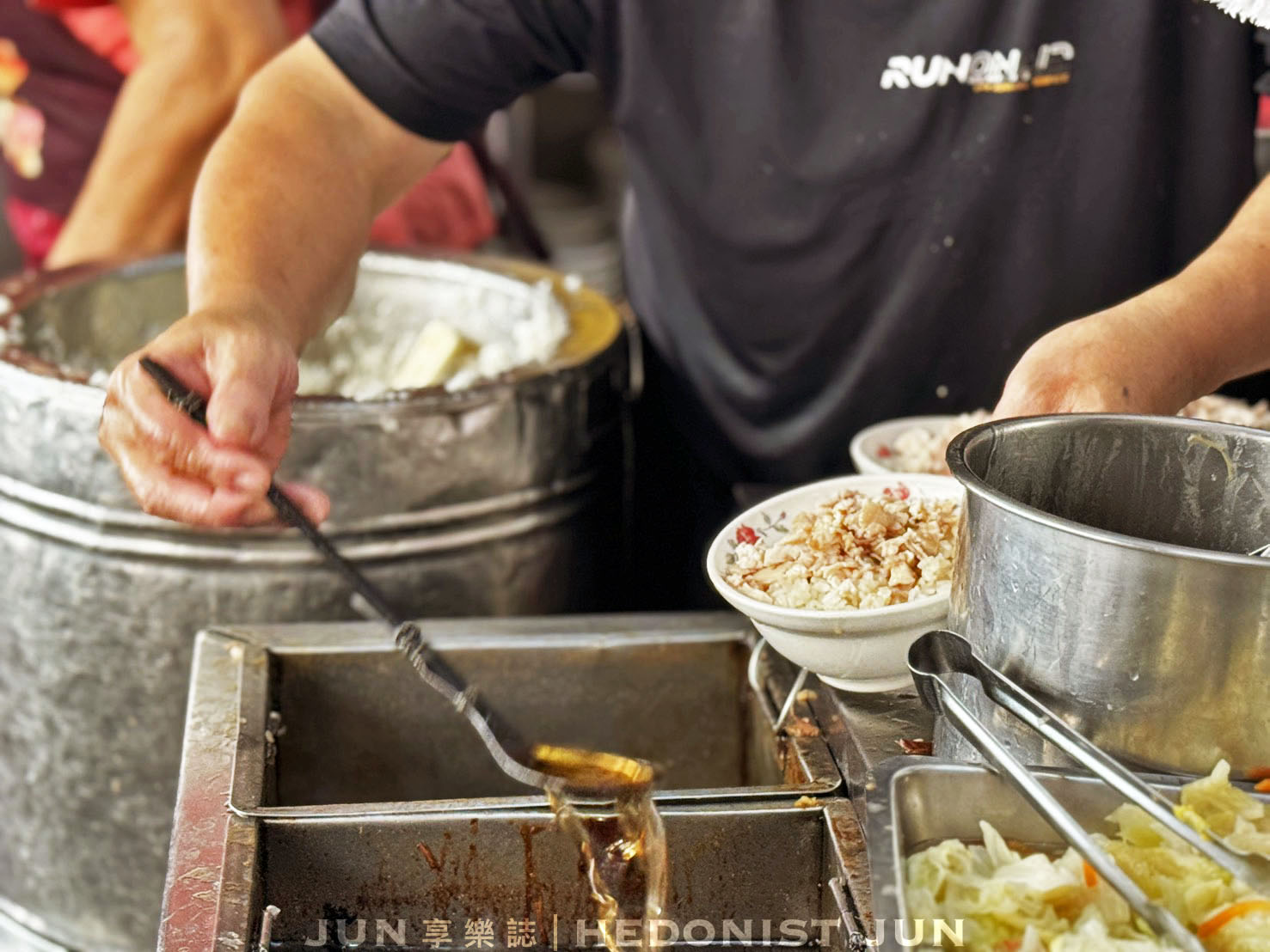 《嘉義‧東區》和平火雞肉飯-舒肥雞肉飯軟嫩多汁 40年老店嘉義必吃! - 第30張圖