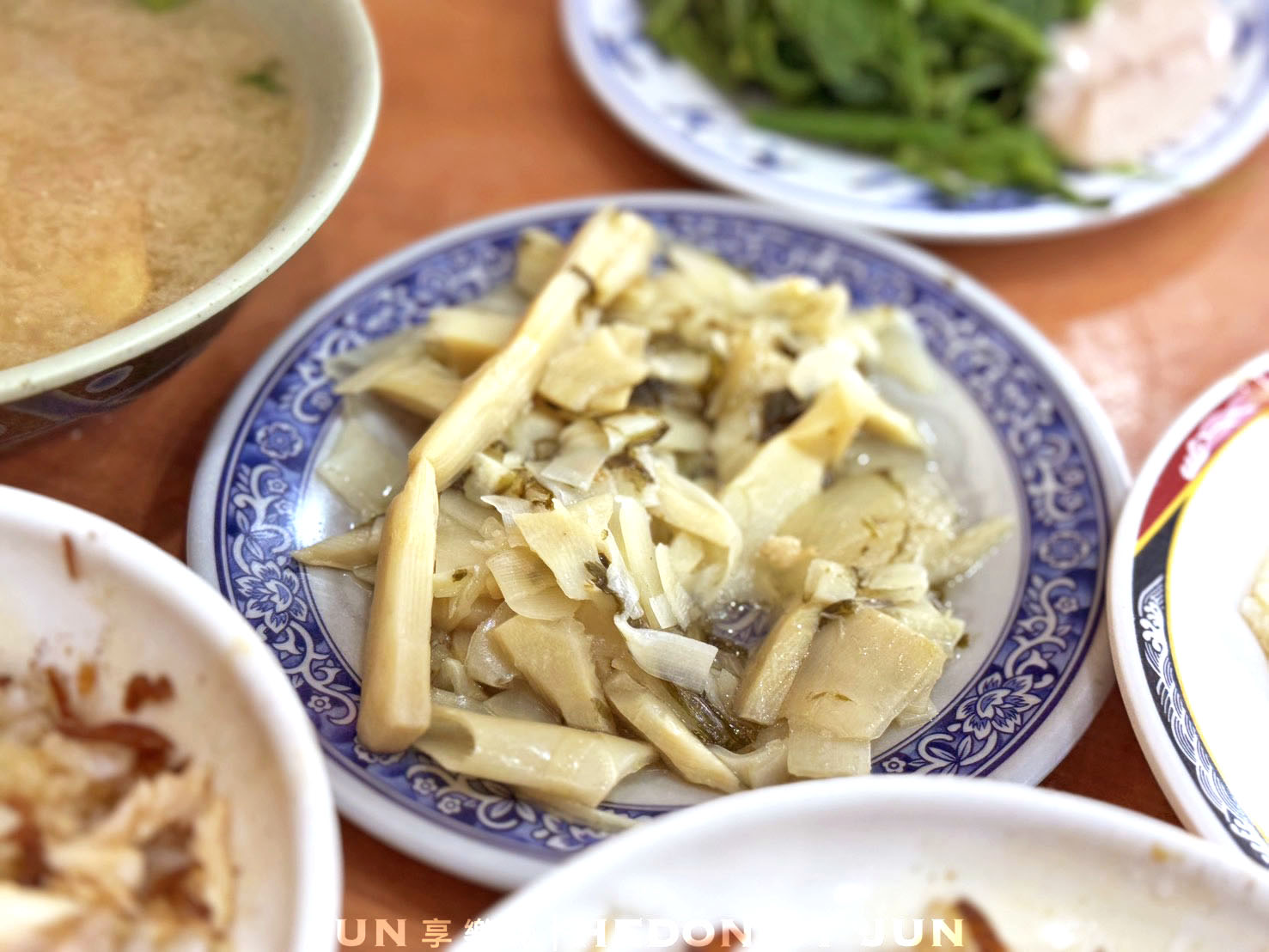 《嘉義‧東區》民主火雞肉飯-鹹香系雞肉飯 超唰嘴 嘉義雞肉飯比賽常勝軍 - 第22張圖