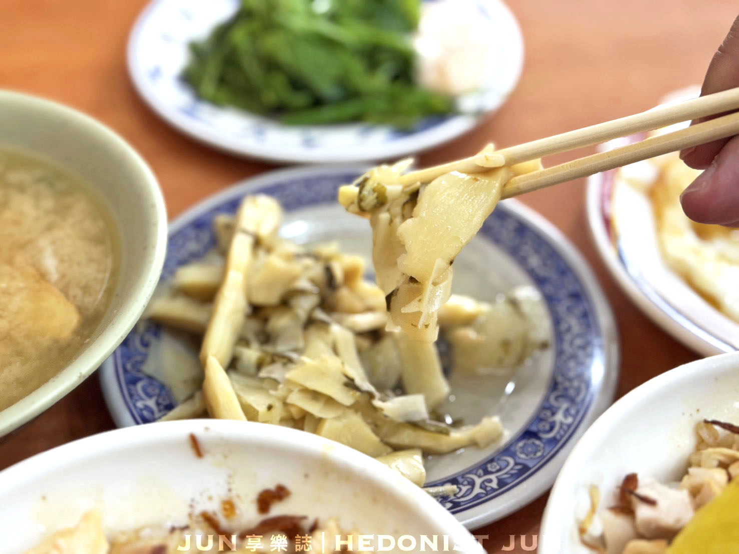 《嘉義‧東區》民主火雞肉飯-鹹香系雞肉飯 超唰嘴 嘉義雞肉飯比賽常勝軍 - 第23張圖