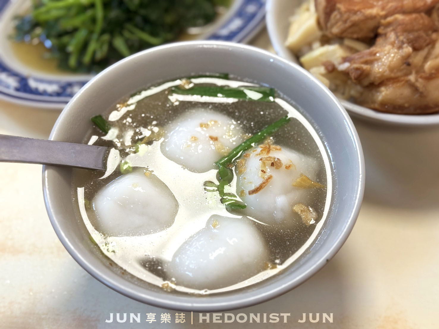 《台北‧大同》施家鮮肉湯圓-一顆鮮肉湯圓走過一甲子 大橋頭必比登美食老店