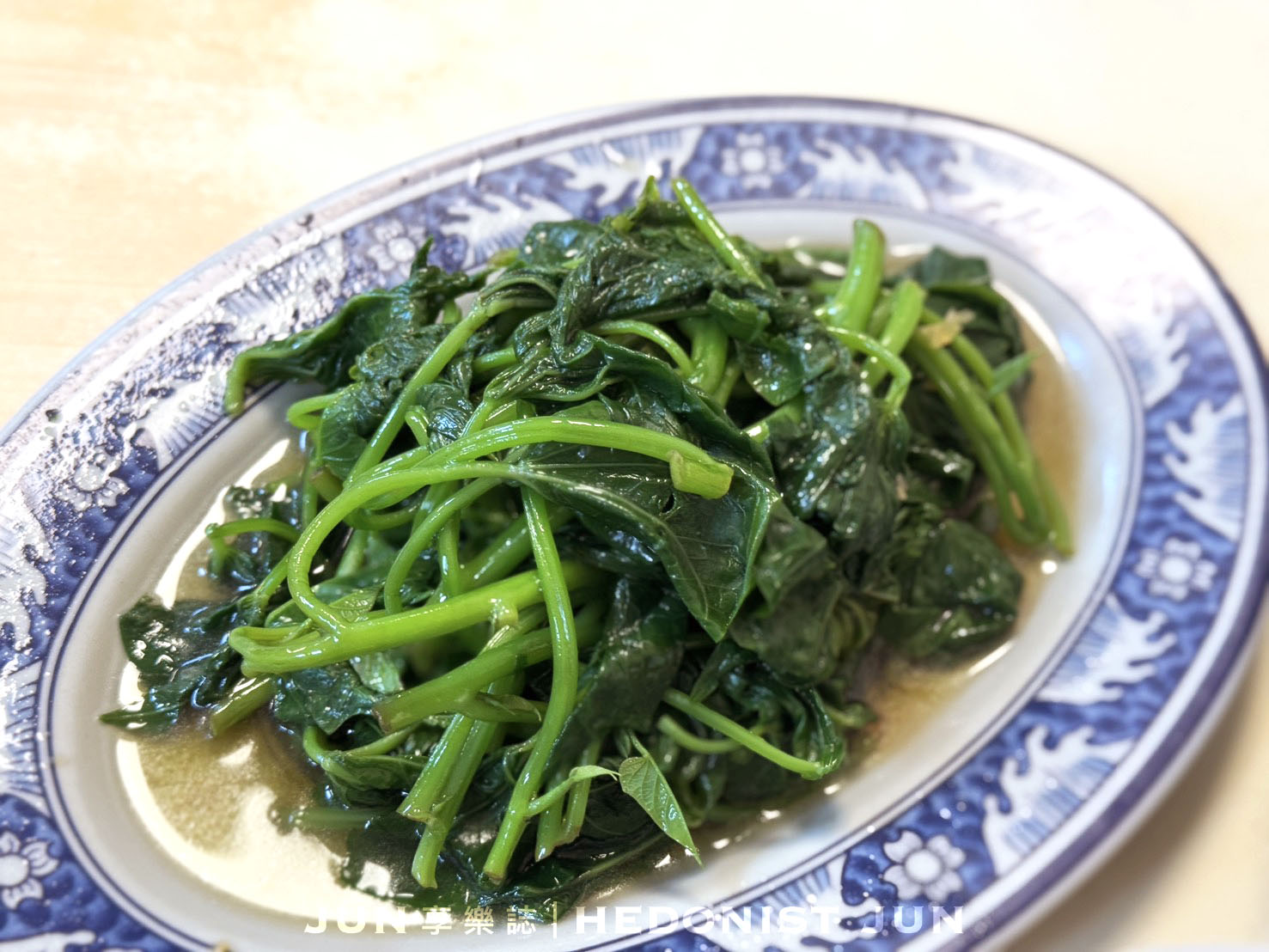 《台北‧大同》施家鮮肉湯圓-一顆鮮肉湯圓走過一甲子 大橋頭必比登美食老店