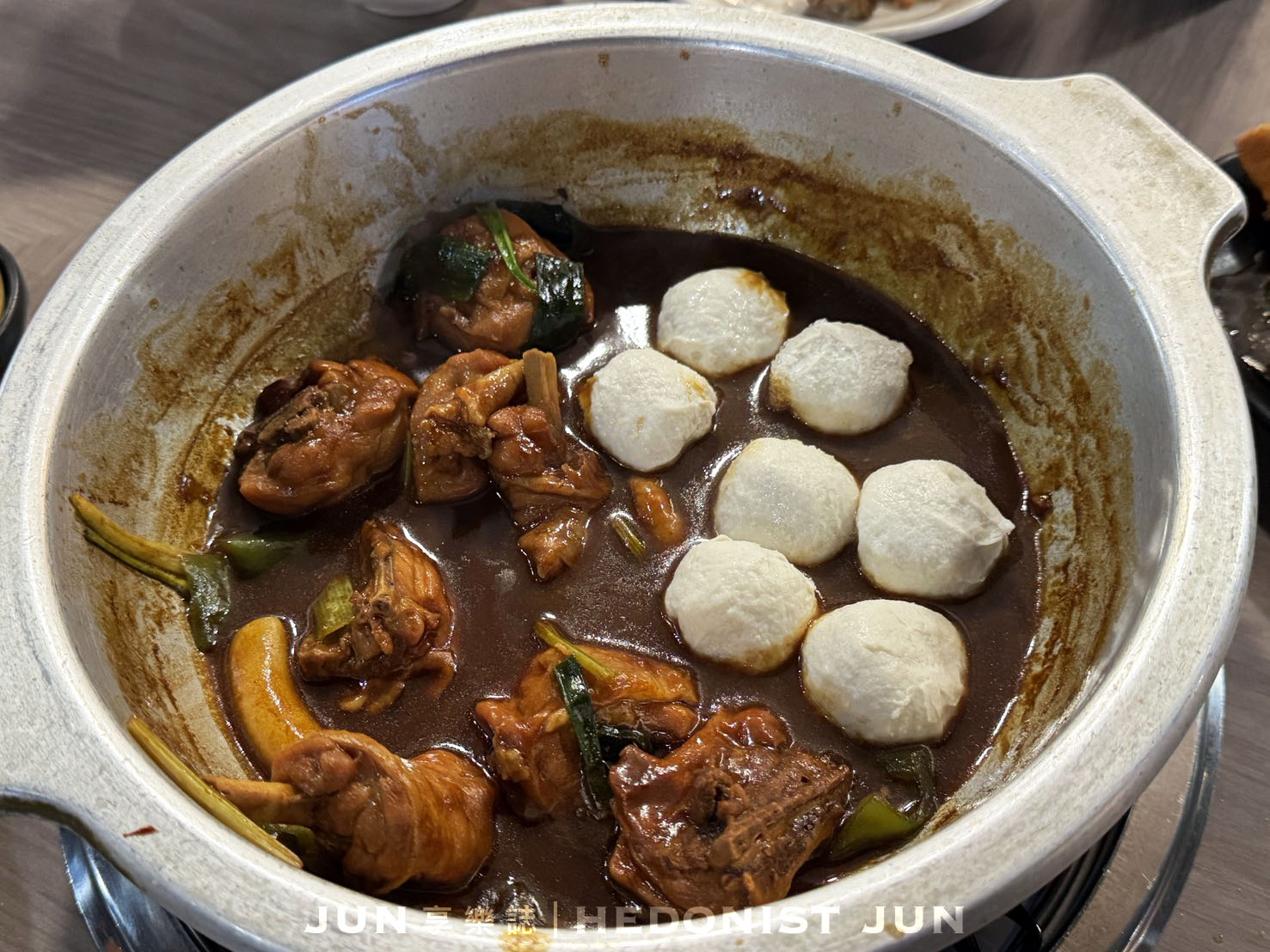 《台北‧松山》一品花雕雞(市民旗艦店)-一鍋三吃生猛美味 市民大道宵夜飄香30年 - 第18張圖 《台北‧松山》一品花雕雞(市民旗艦店)-一鍋三吃生猛美味 市民大道宵夜飄香30年