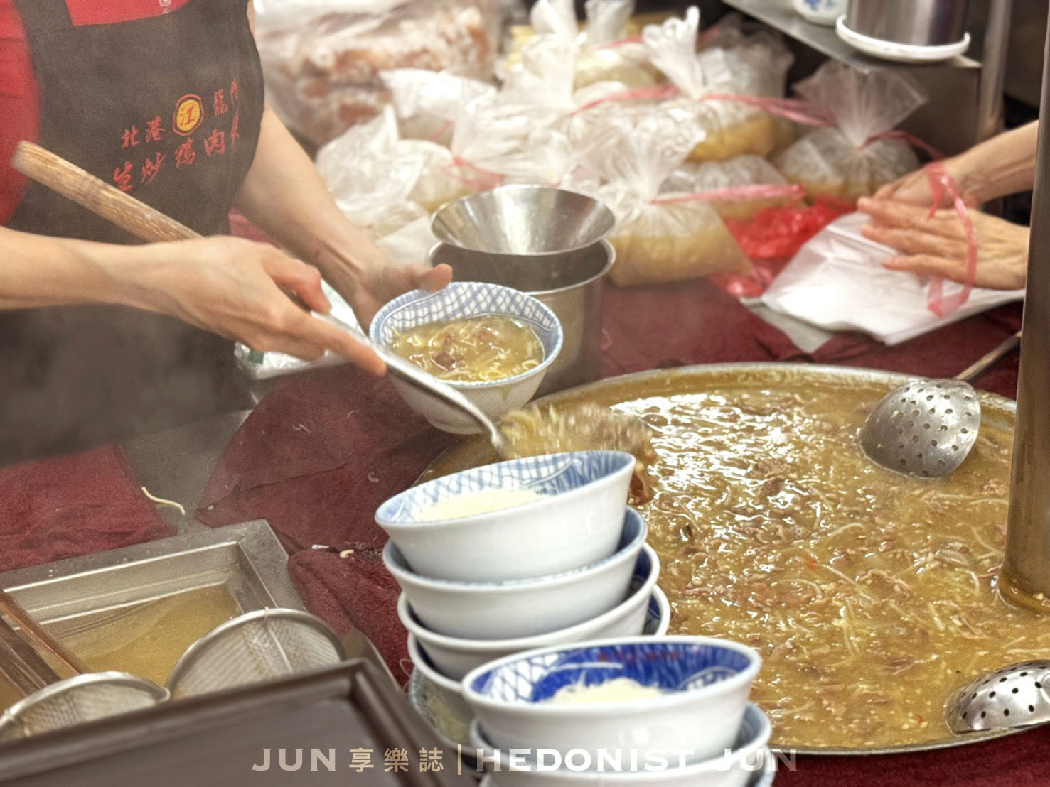 《新北‧三重》北港江記龍門生炒鴨肉羹-鋼管滑下來的鴨肉羹 三重名店非吃不可