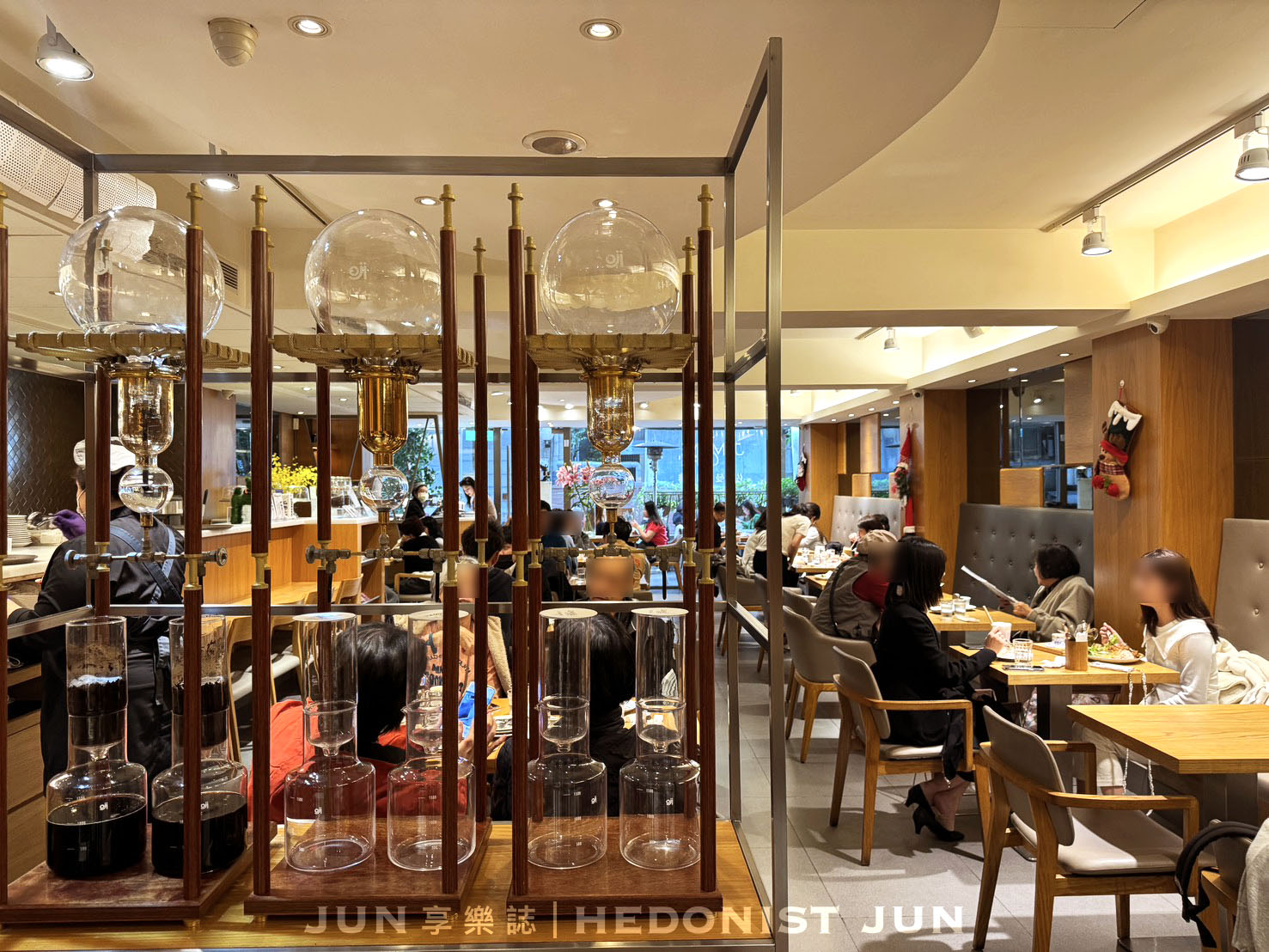 《台北‧中山》佐曼咖啡館-精神早午餐或甜蜜下午茶 南西商圈老牌咖啡館