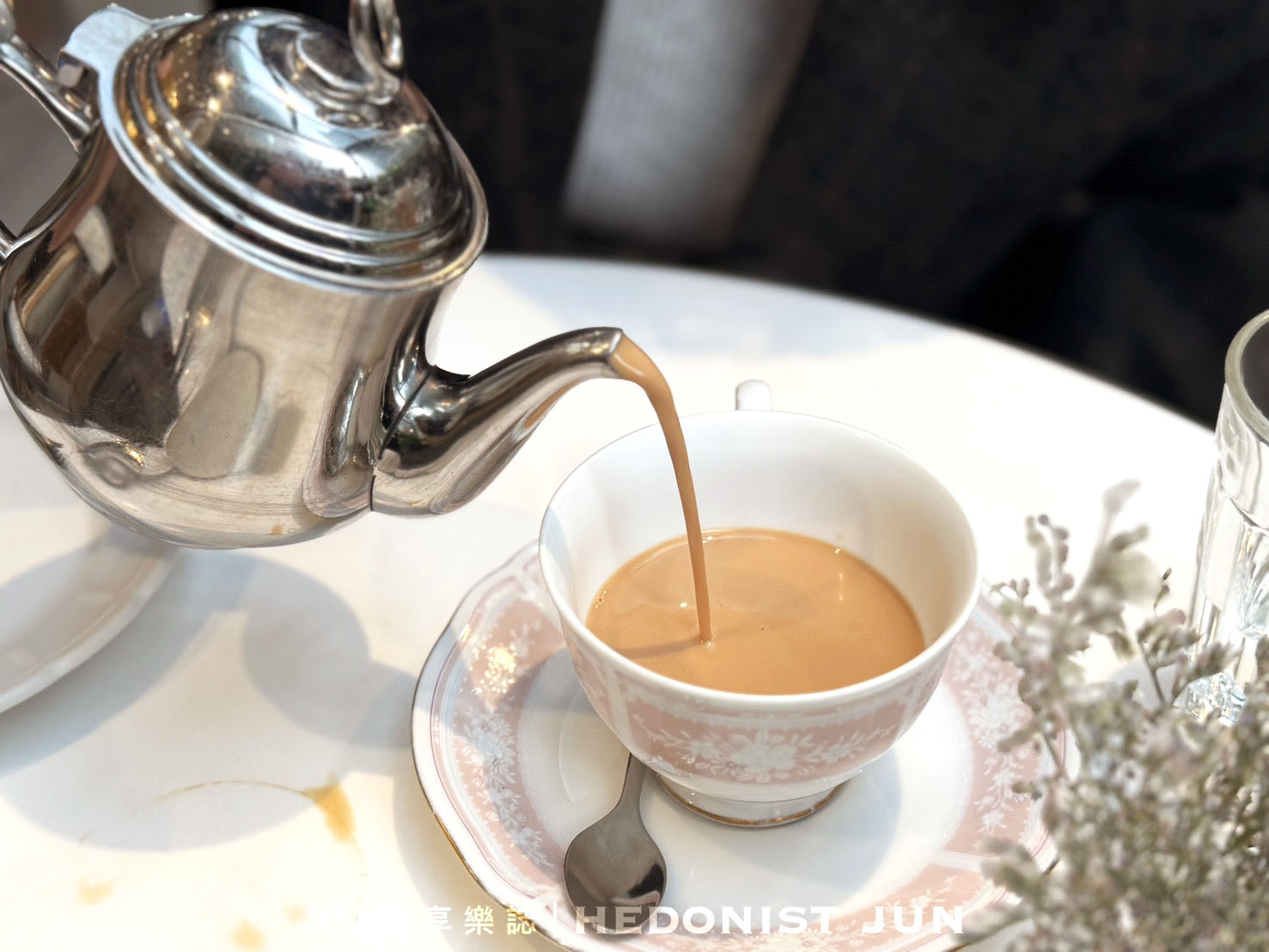 《台北‧中山》佐曼咖啡館-精神早午餐或甜蜜下午茶 南西商圈老牌咖啡館