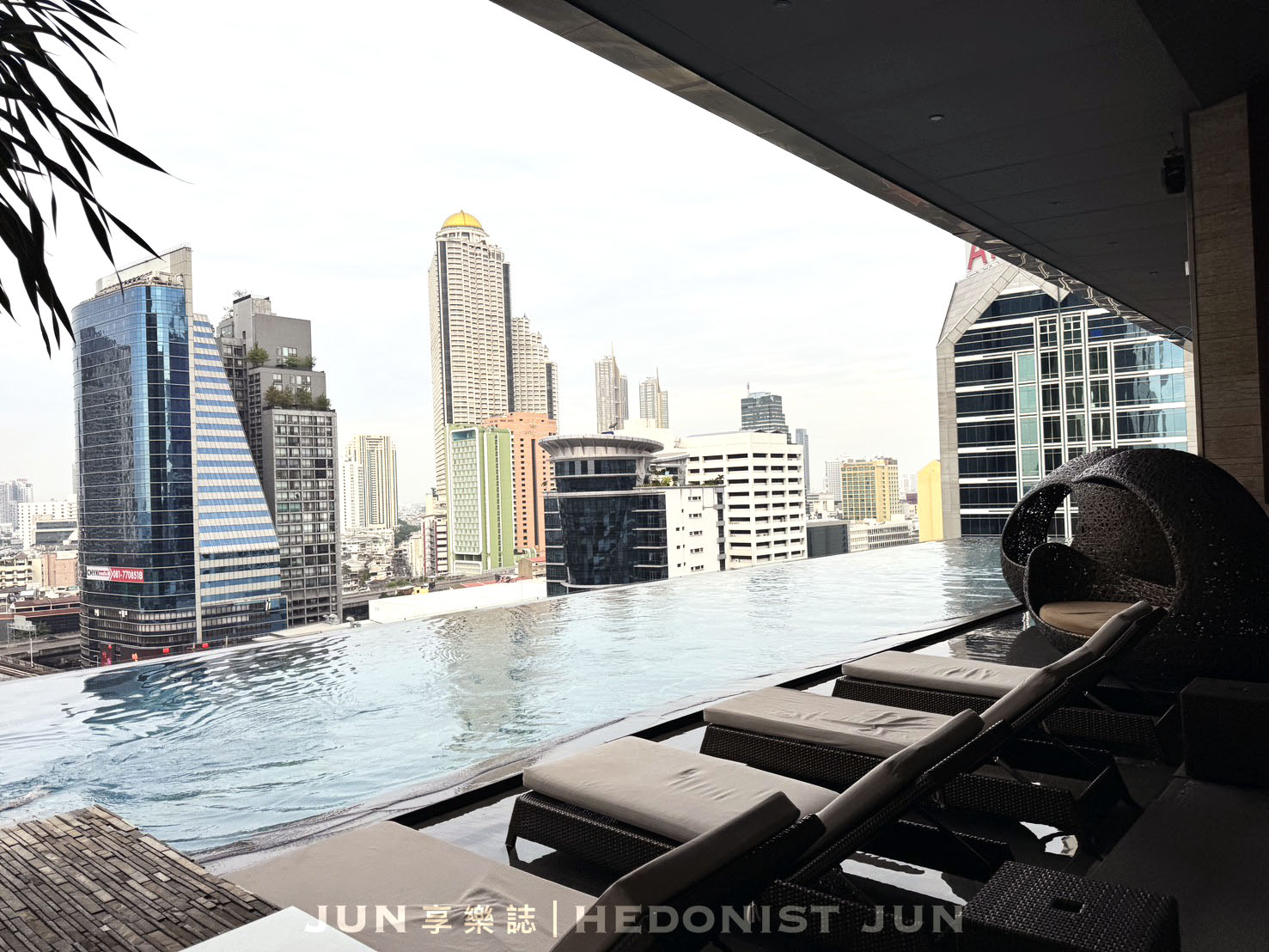 《泰國‧曼谷》Eastin Grand hotel Sathorn Bangkok-地點絕佳的高樓層無邊際泳池商務酒店