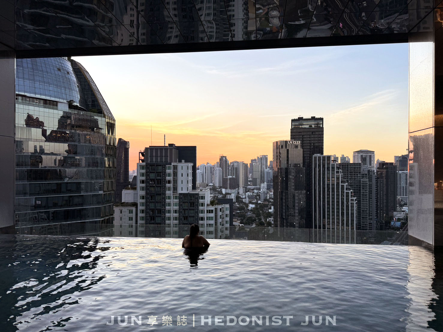 《泰國‧曼谷》InterContinental Bangkok Sukhumvit By IHG-曼谷奢華風洲際酒店 無邊際泳池與豐盛早餐亮眼