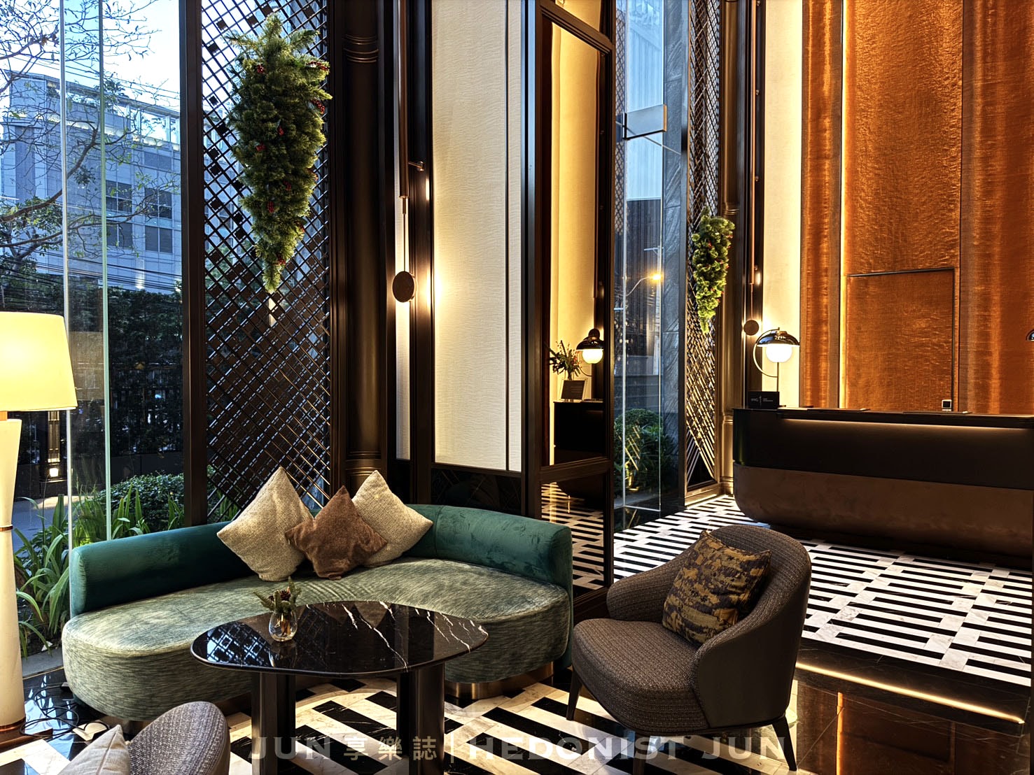 《泰國‧曼谷》InterContinental Bangkok Sukhumvit By IHG-曼谷奢華風洲際酒店 無邊際泳池與豐盛早餐亮眼