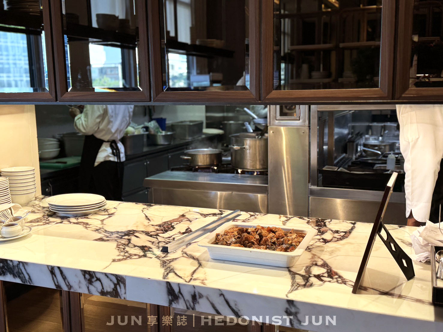 《泰國‧曼谷》InterContinental Bangkok Sukhumvit By IHG-曼谷奢華風洲際酒店 無邊際泳池與豐盛早餐亮眼
