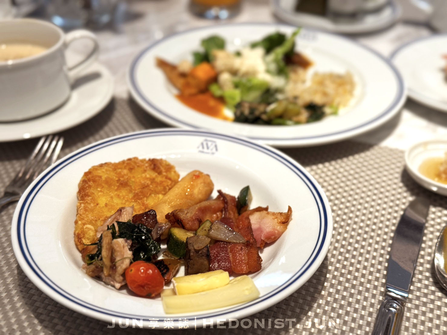 《泰國‧曼谷》InterContinental Bangkok Sukhumvit By IHG-曼谷奢華風洲際酒店 無邊際泳池與豐盛早餐亮眼